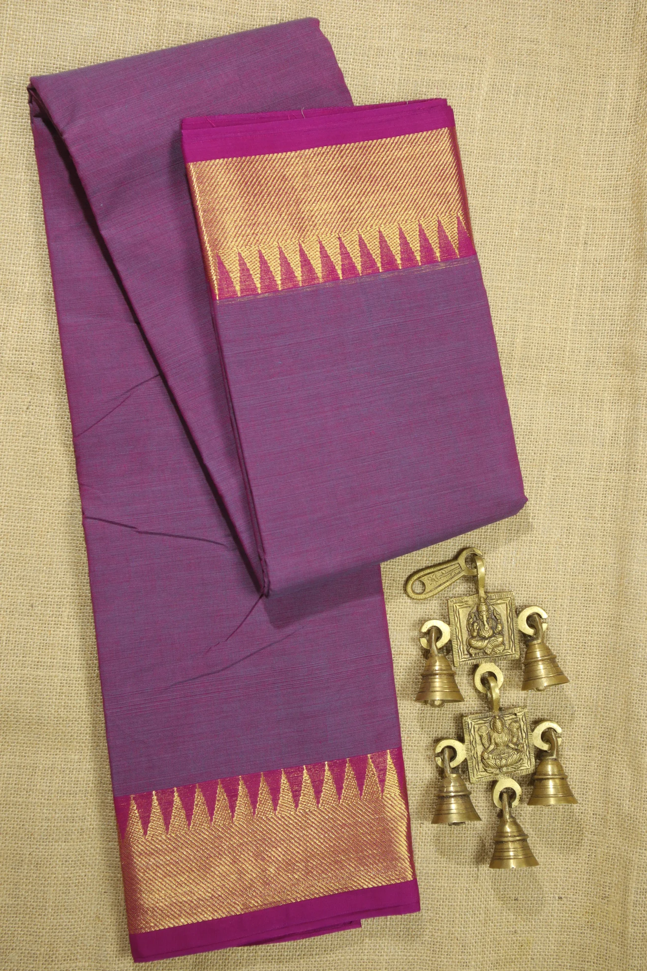 medium-purple-bavanji-border-temple-malarkodi-saree-mk007857-a