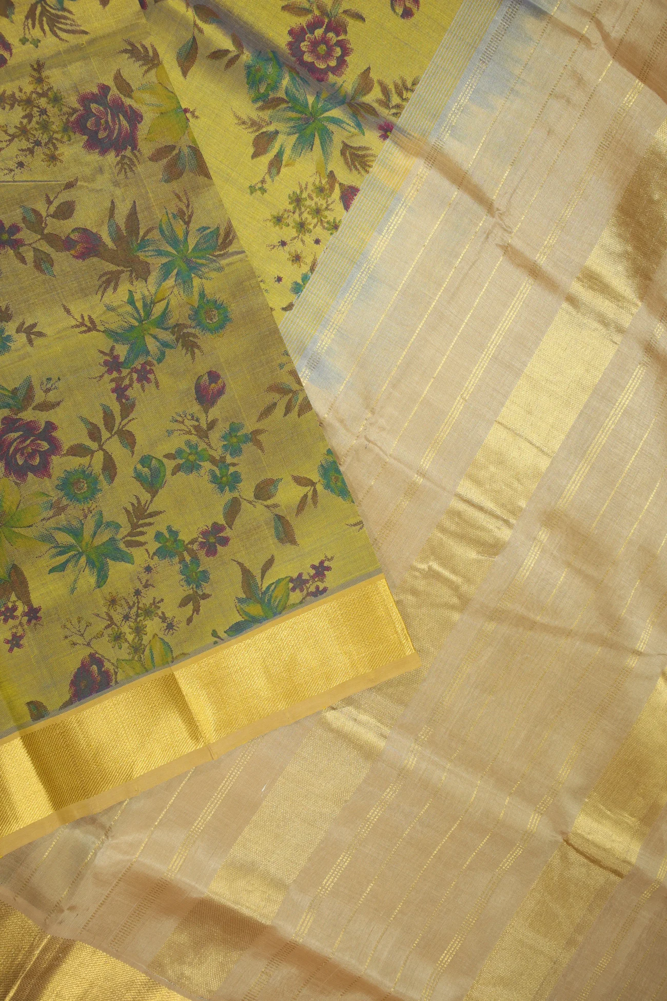 dark-khaki-flower-kanchi-silk-cotton-saree-sc002787-b