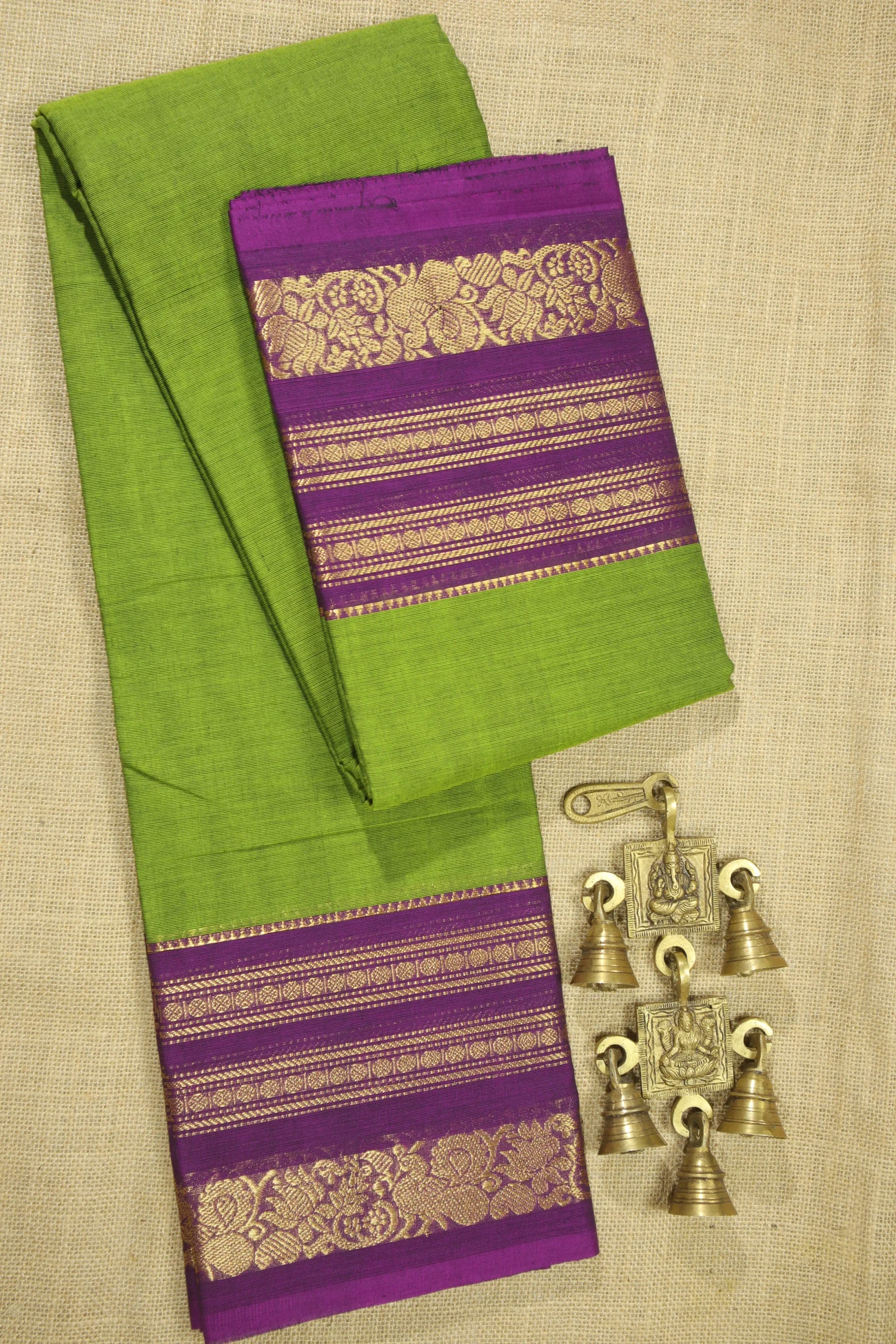 light-green-peacock-malarkodi-saree-mk007816-a