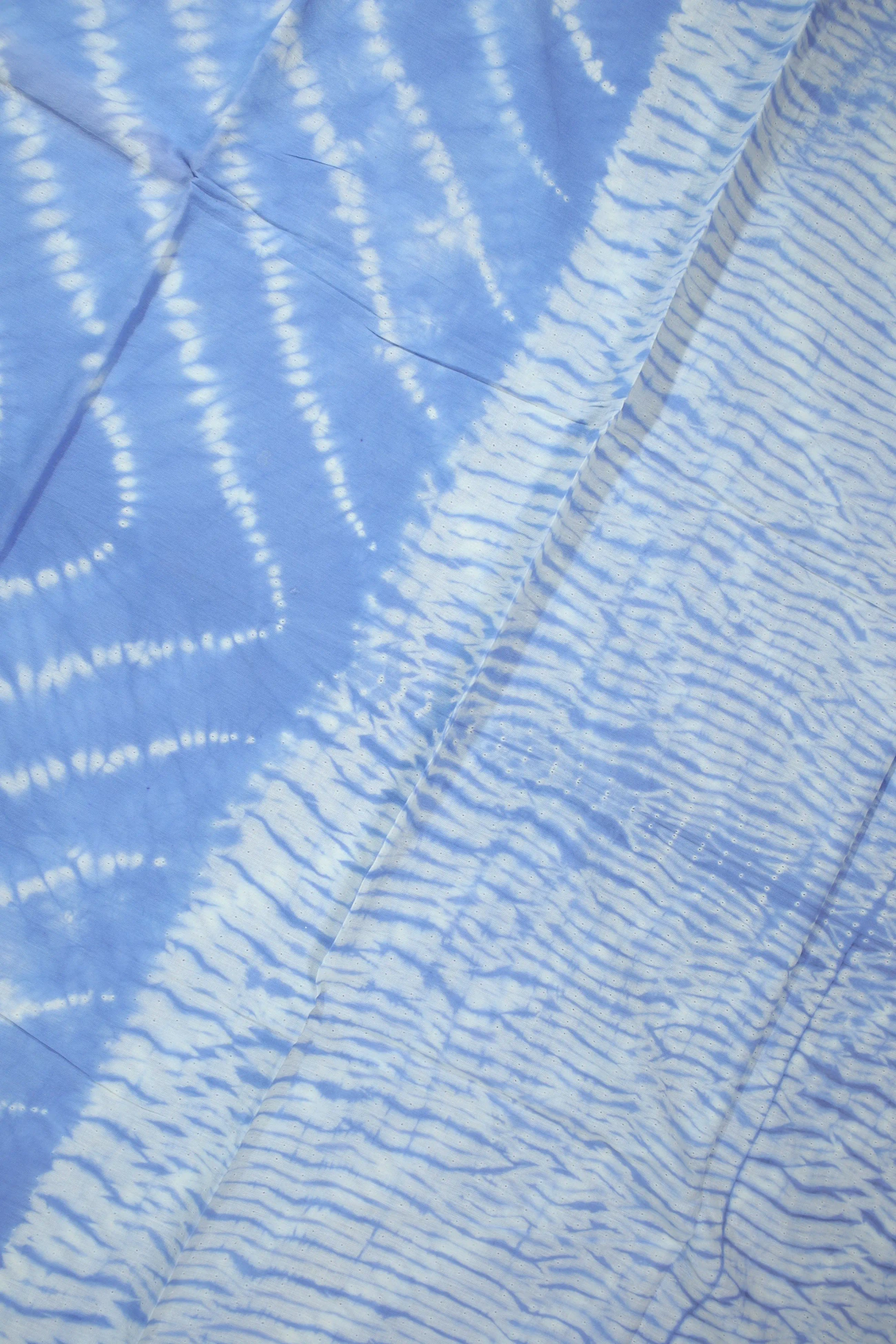 light-steel-blue-batik-mulmul-cotton-saree-mm001819-b