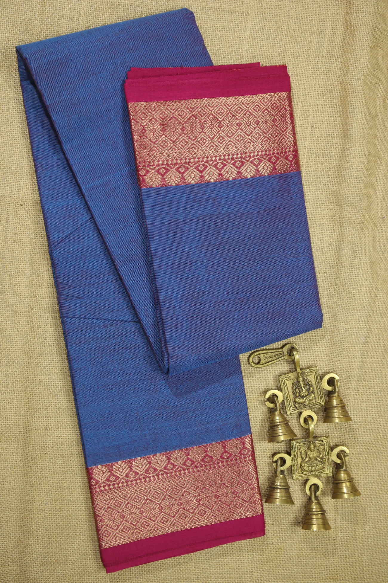 dark-slate-blue-flower-malarkodi-sarees-mk007885-a