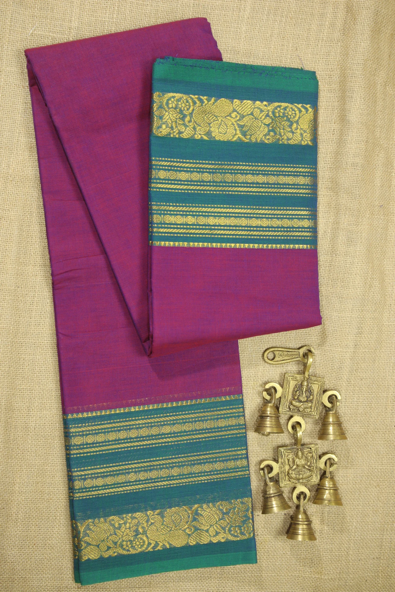 magenta-peacock-ruthratcham-malarkodi-sarees-mk007811-a