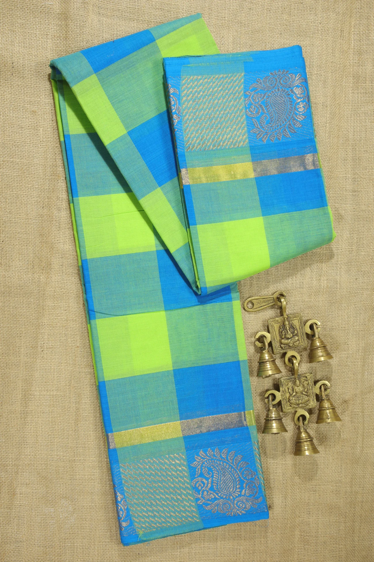 blue-mango-palum-pazhamum-checked-saree-ck002487-a