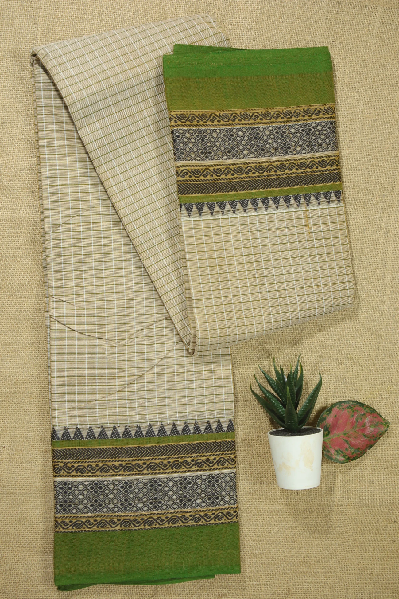 wheat-temple-checked-saree-ck002441-a