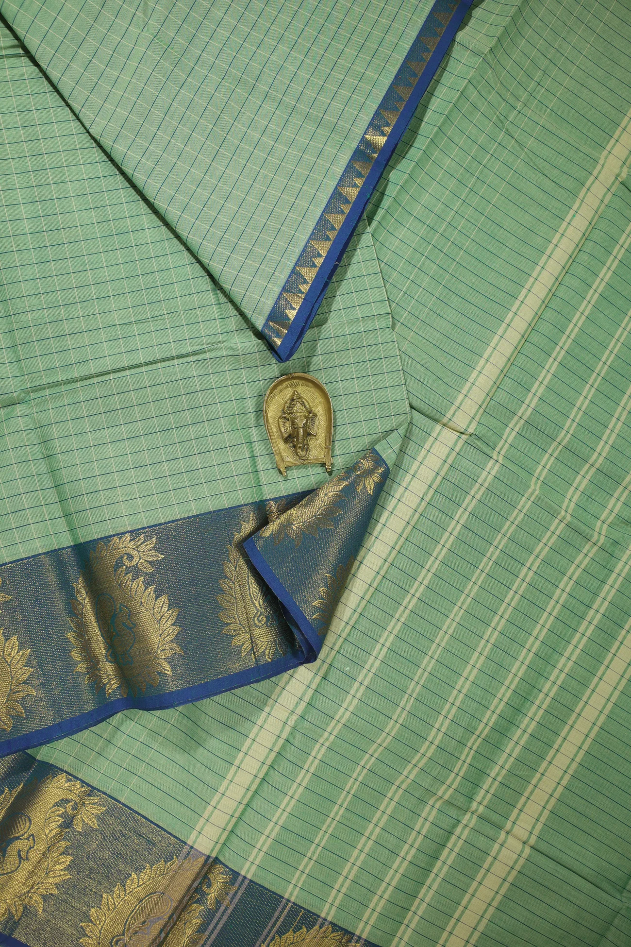 light-green-mango-checked-sarees-ck001592-a