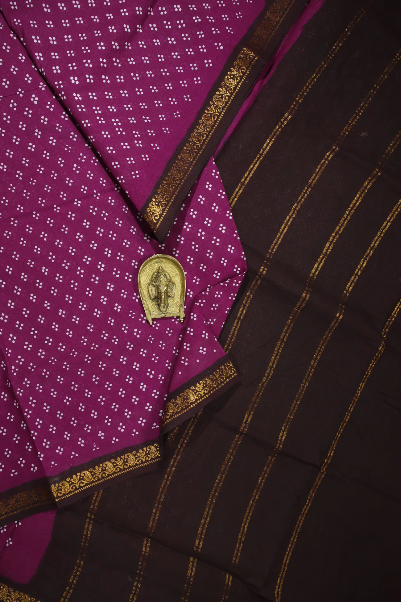 magenta-mango-madurai-sungudi-saree-ss006095-a