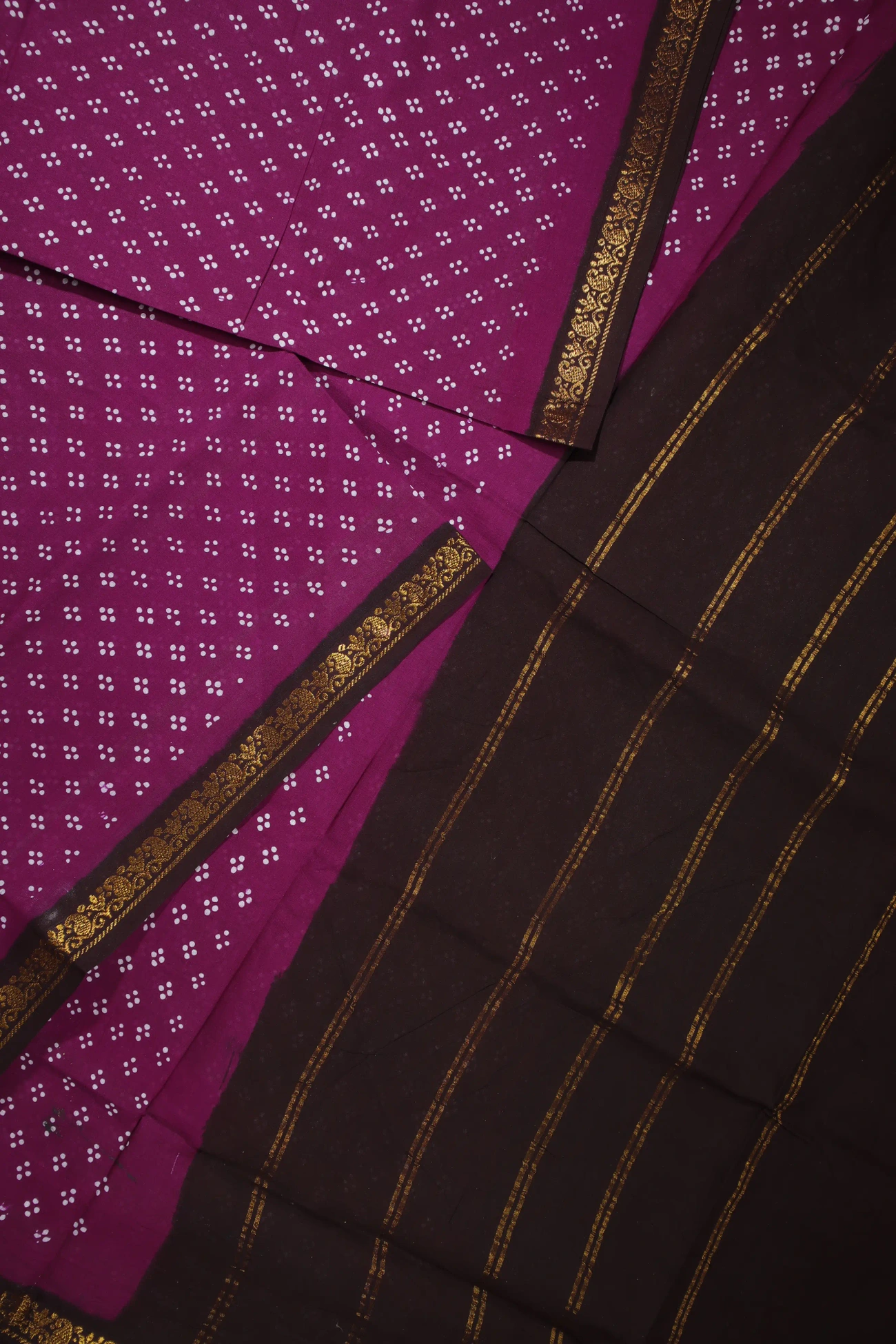 magenta-mango-madurai-sungudi-saree-ss006095-b