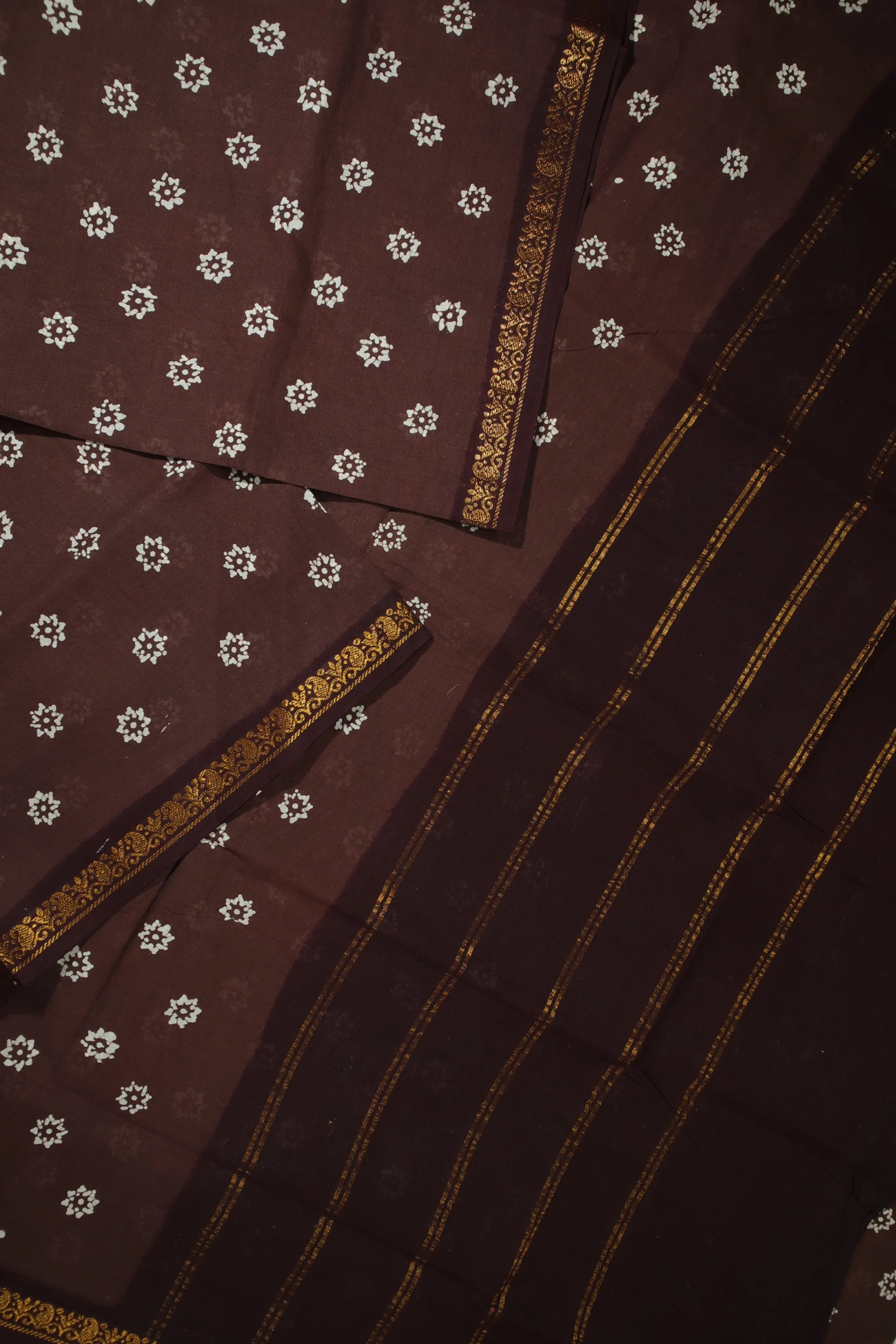 brown-star-mango-madurai-sungudi-saree-ss006118-b