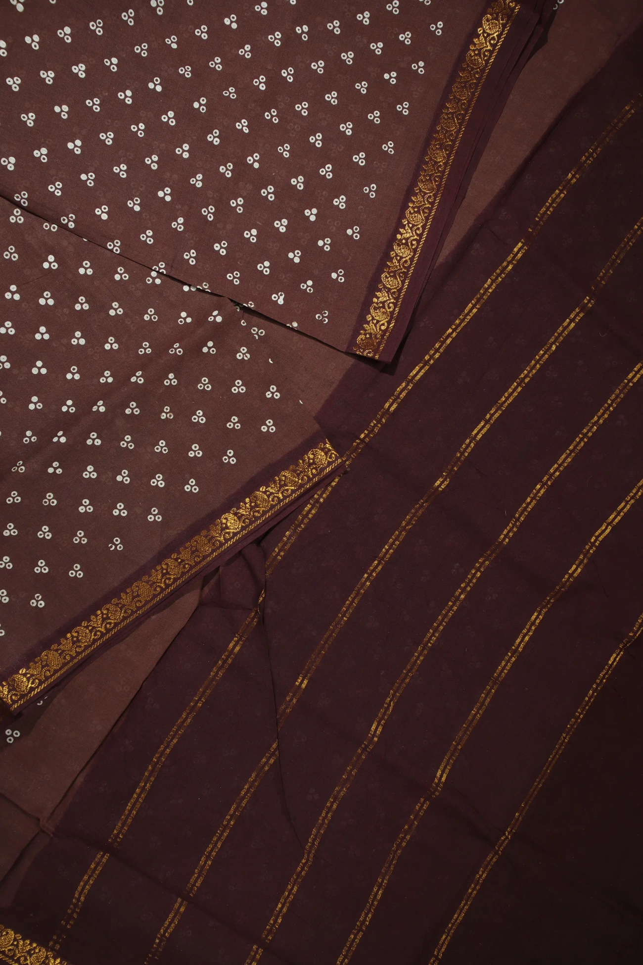 brown-mango-madurai-sungudi-saree-ss006057-b