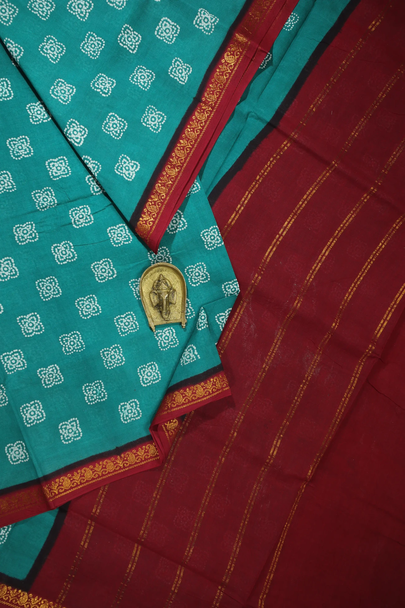 teal-flower-madurai-sungudi-saree-ss006086-a