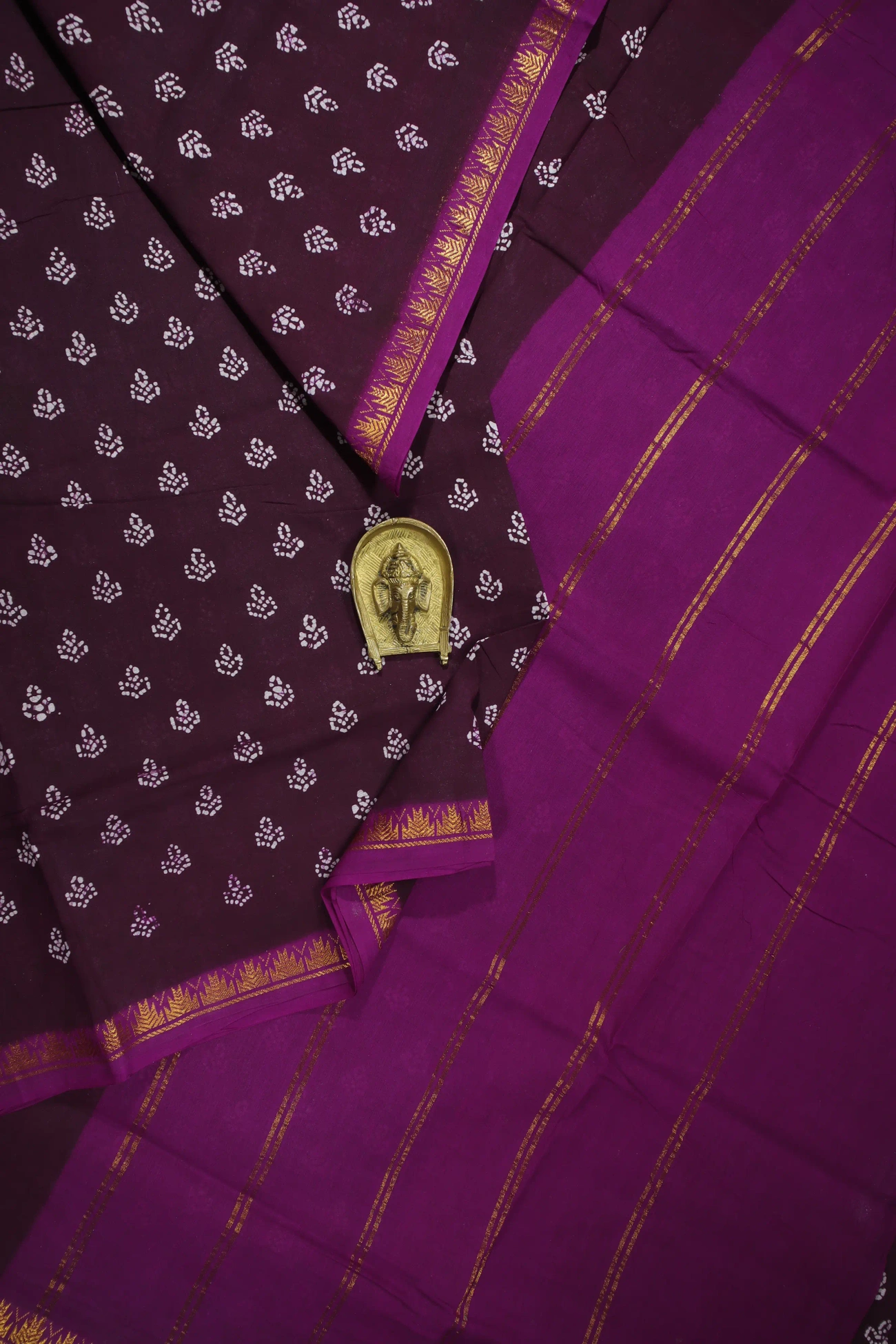 purple-flower-temple-madurai-sungudi-saree-ss006150-a