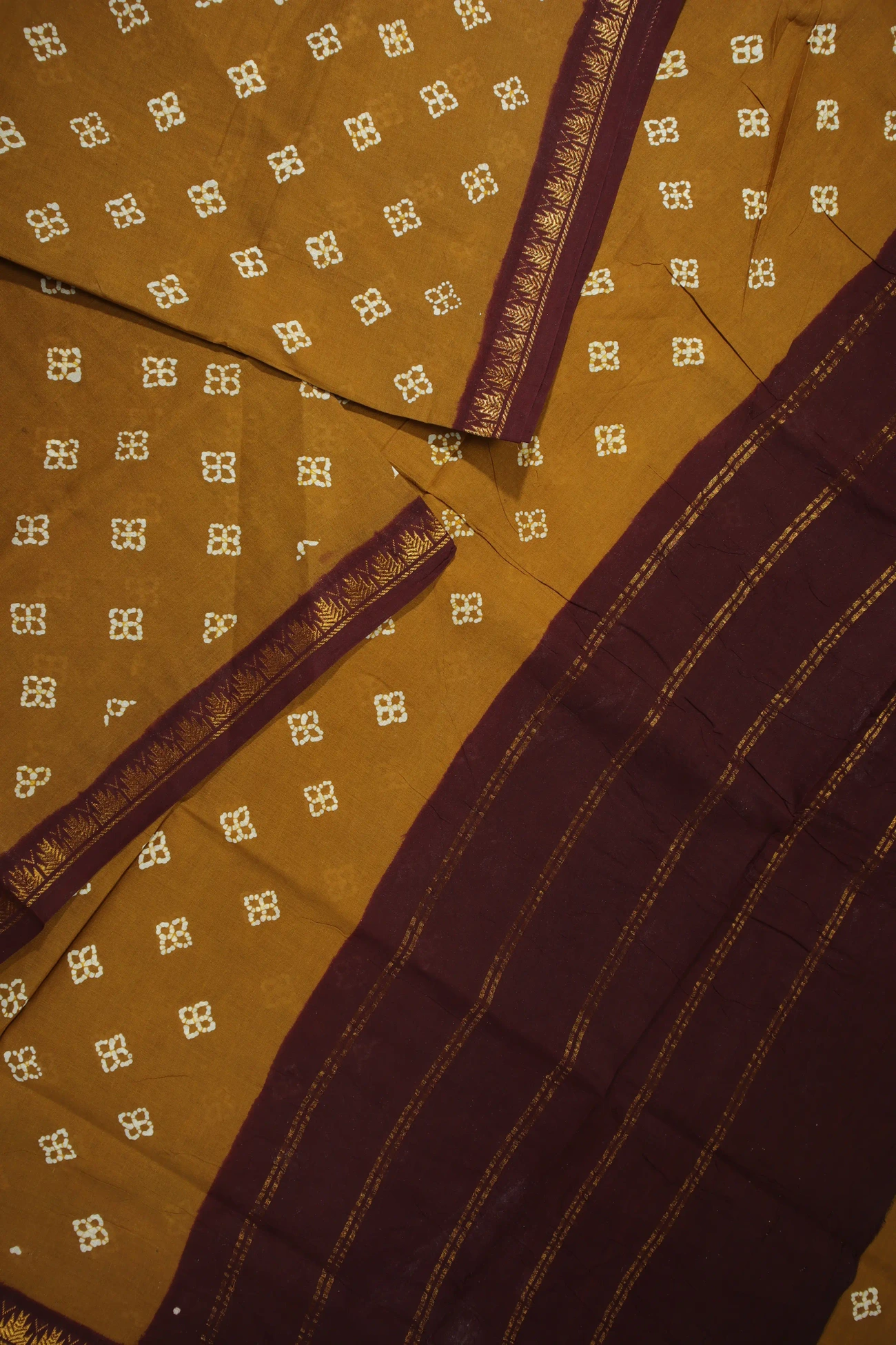 mustard-flower-thalampoo-reku-madurai-sungudi-saree-ss006054-b