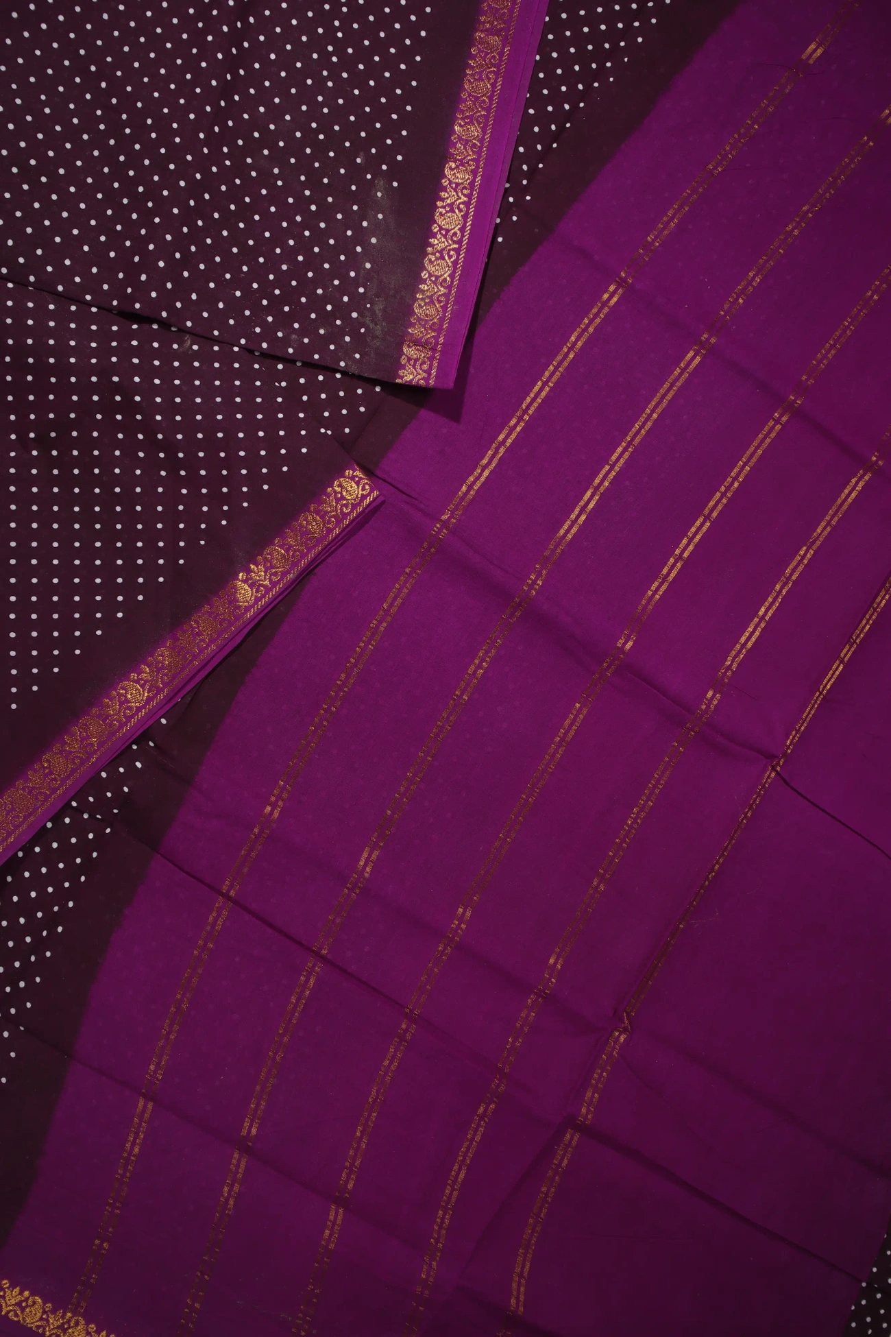 purple-dots-mango-madurai-sungudi-saree-ss006149-b