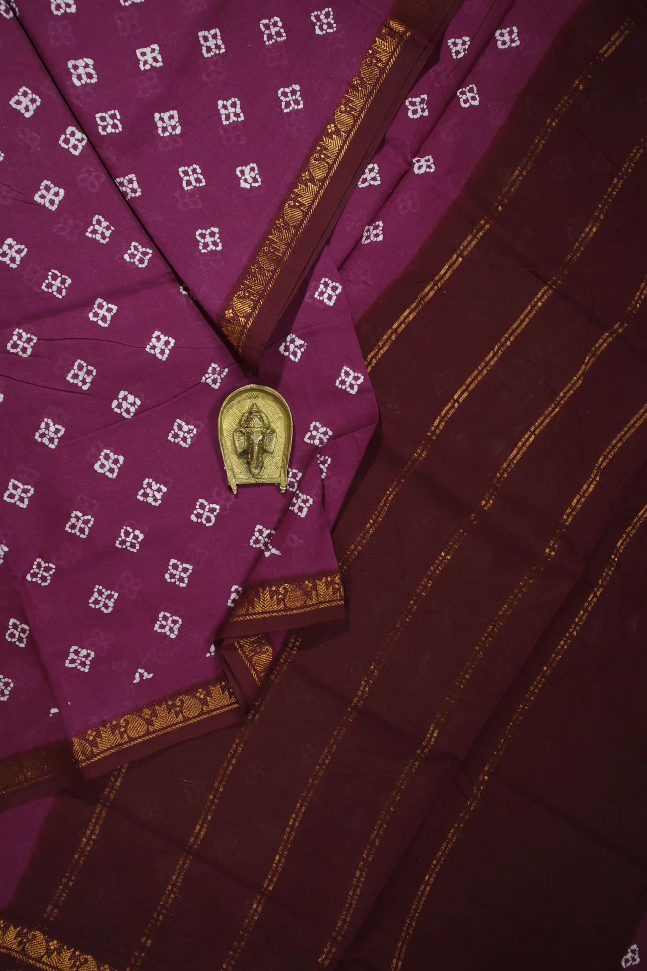 purple-flower-mango-madurai-sungudi-saree-ss006145-a