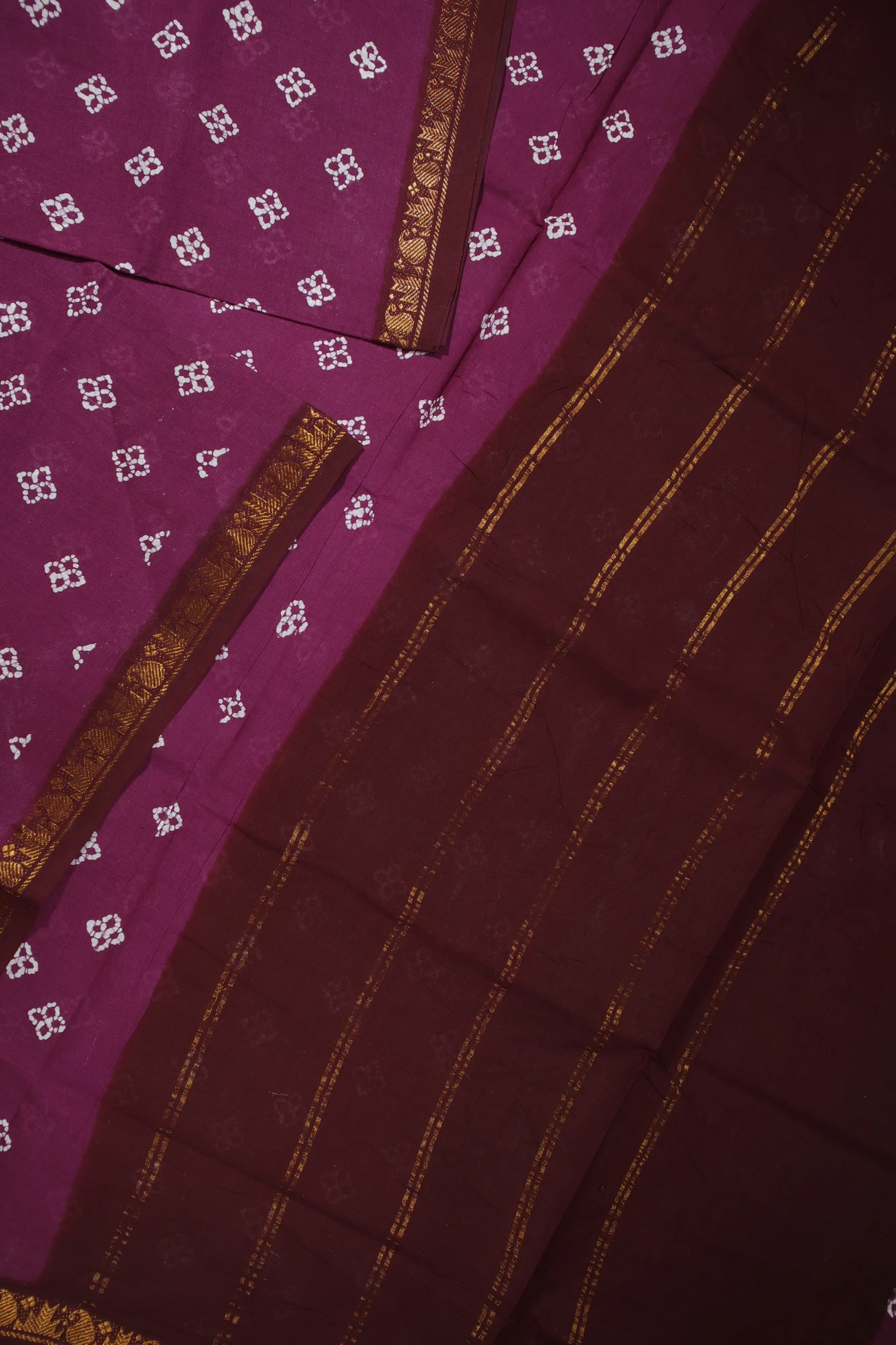 purple-flower-mango-madurai-sungudi-saree-ss006145-b