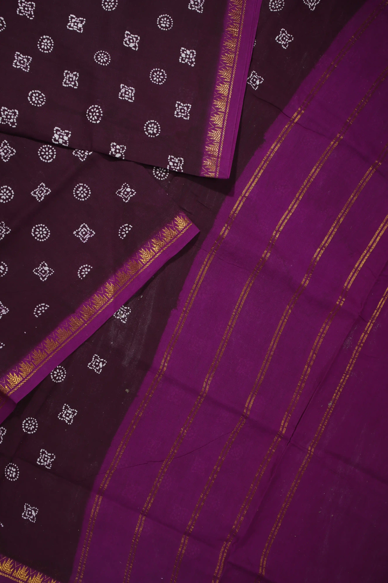 magenta-circles-madurai-sungudi-saree-ss006109-b