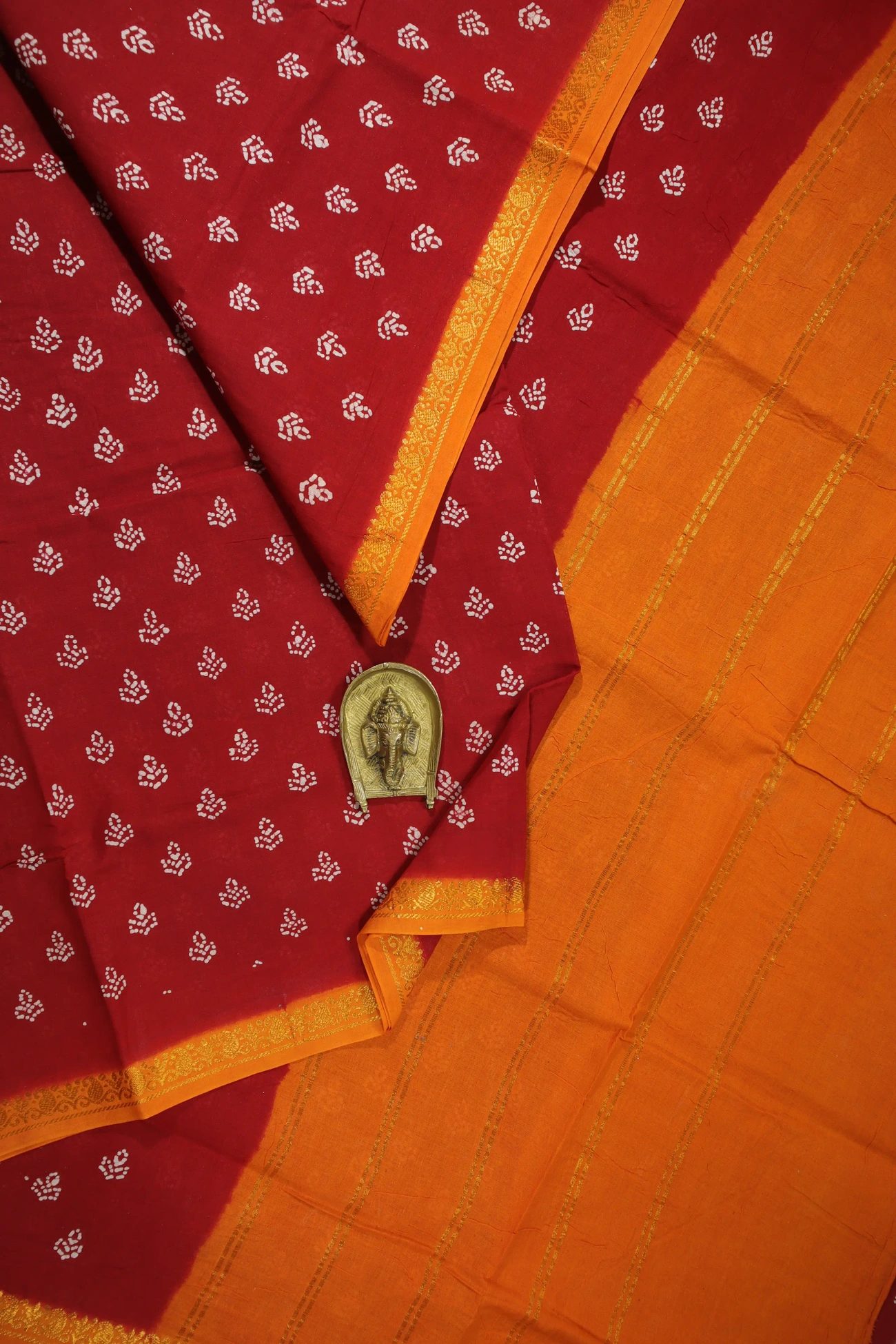 maroon-flower-mango-madurai-sungudi-saree-ss006072-a