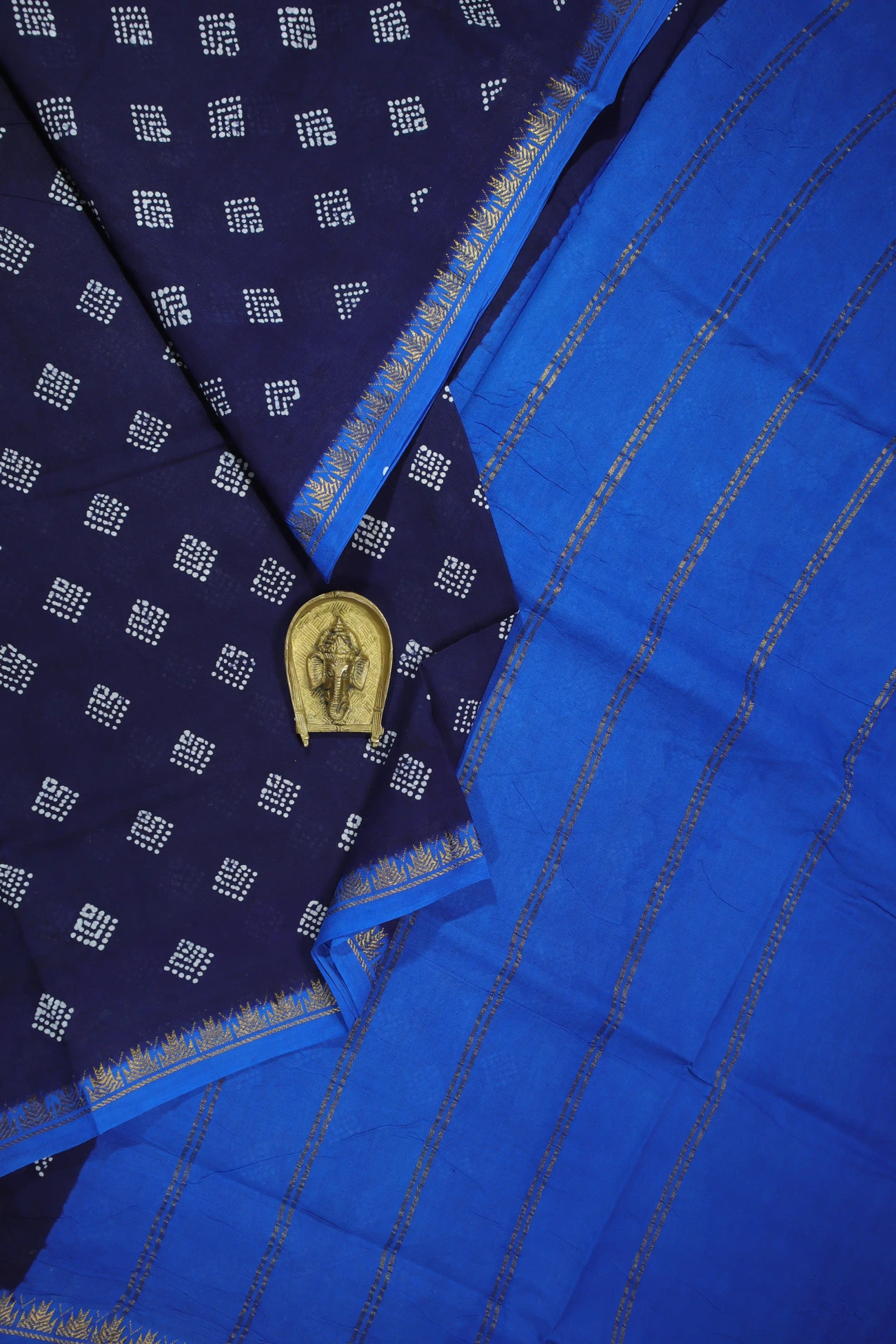 navy-thalampoo-reku-madurai-sungudi-saree-ss006060-a