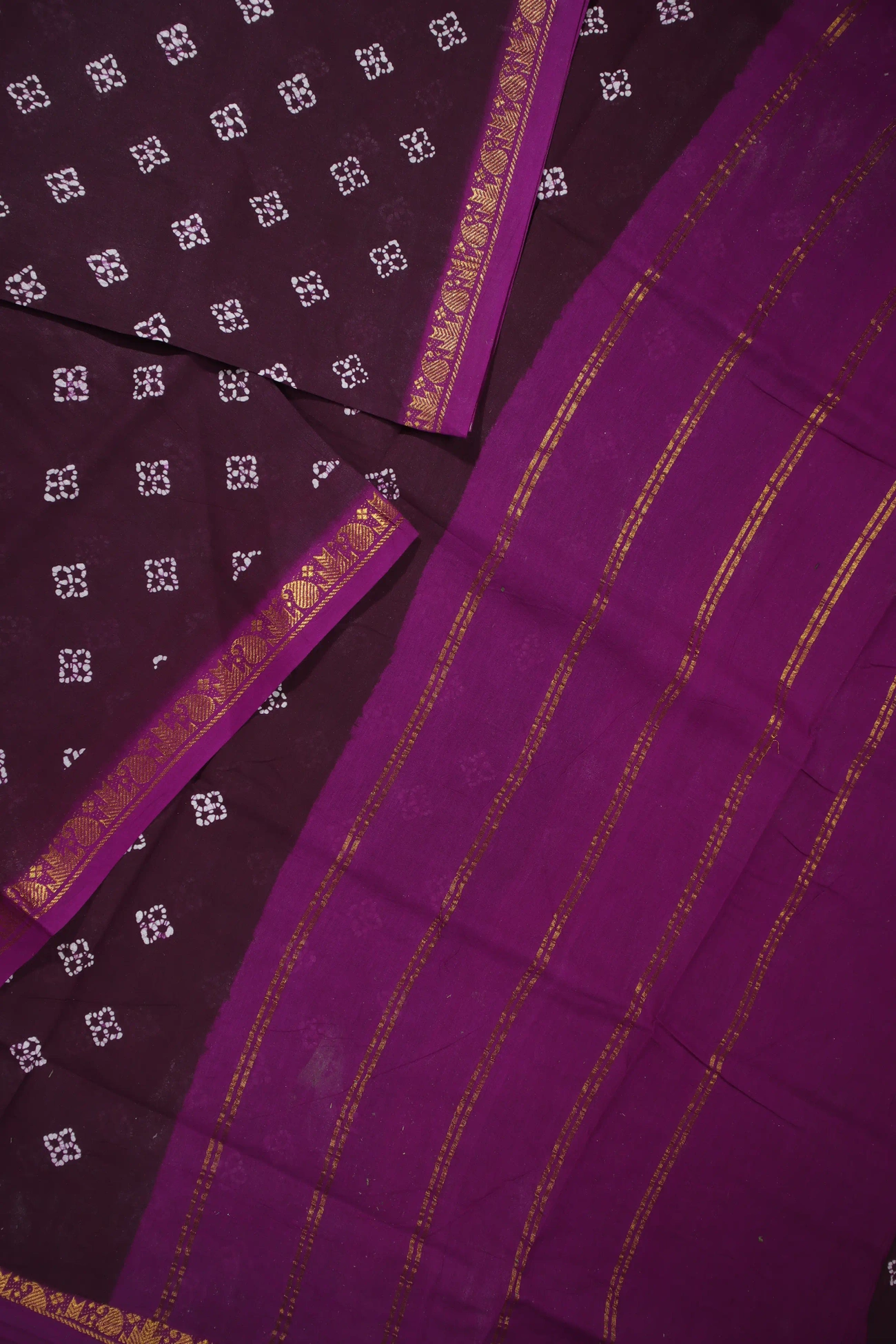 magenta-thalampoo-reku-mango-madurai-sungudi-saree-ss006042-b