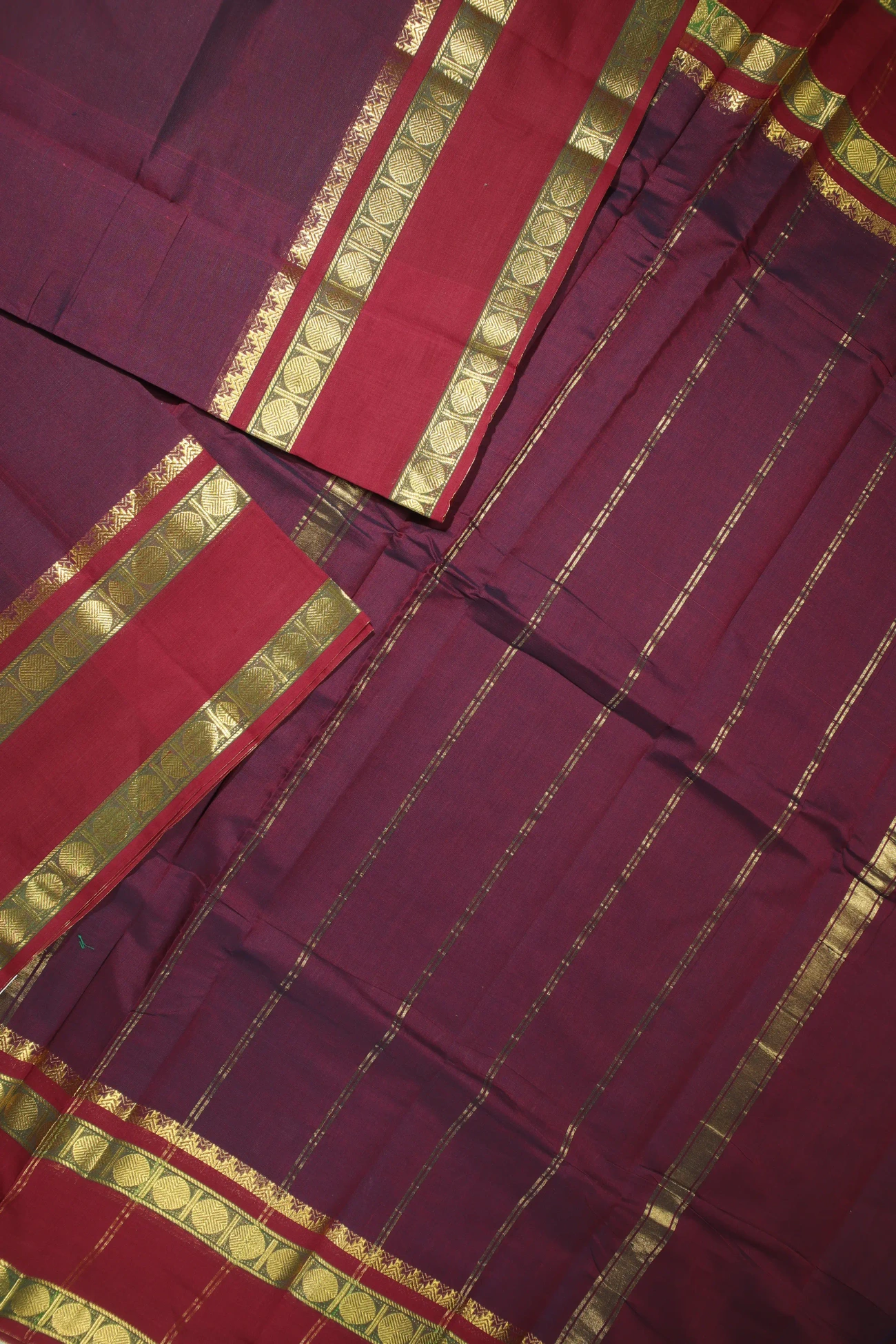 maroon-ruthratcham-rettai-pettu-kundavai-saree-kun000032-b