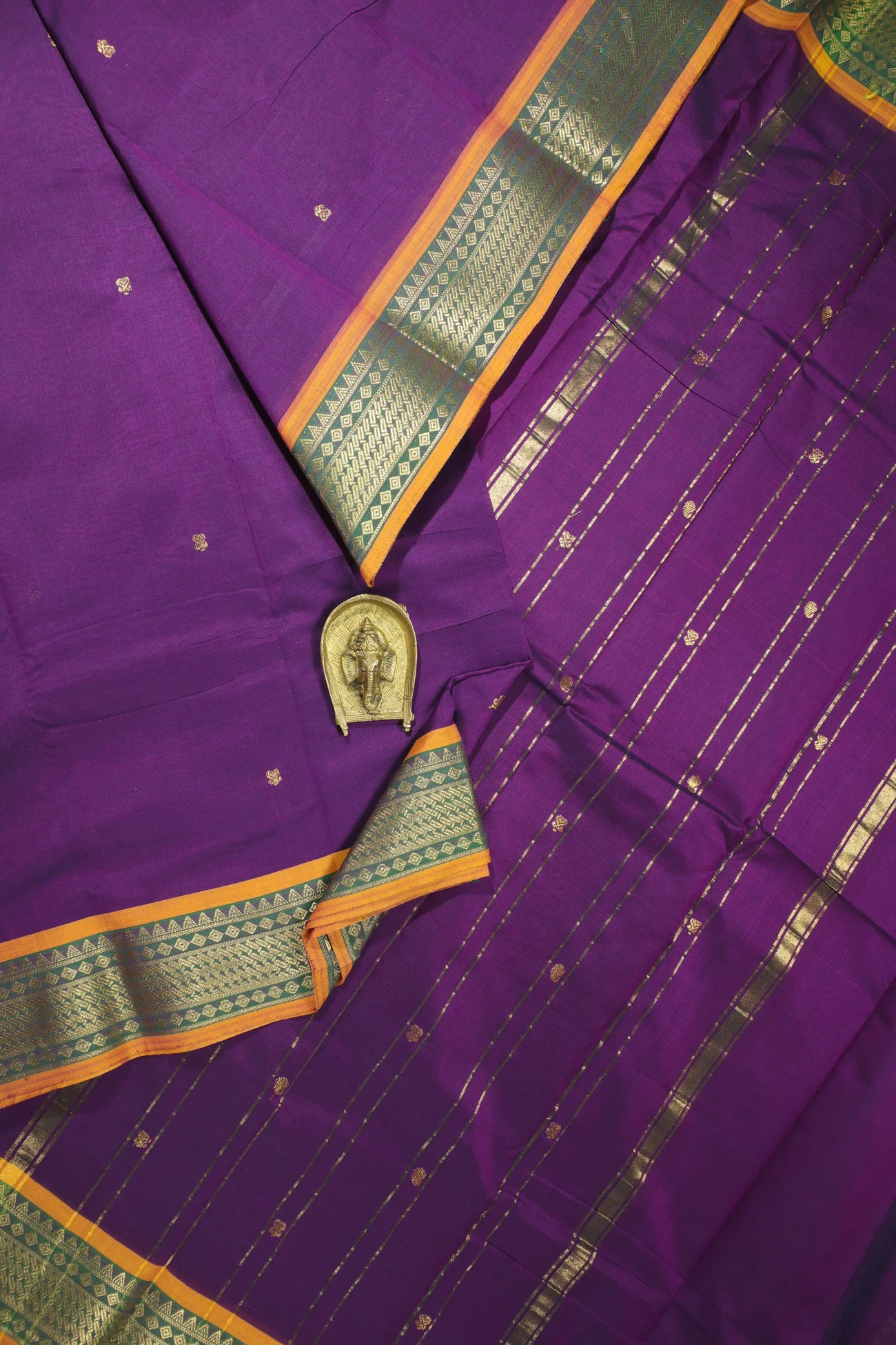 purple-temple-kundavai-saree-kun000045-a