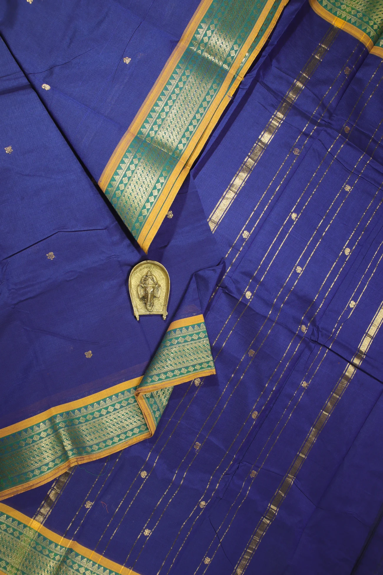 indigo-temple-kundavai-saree-kun000055-a