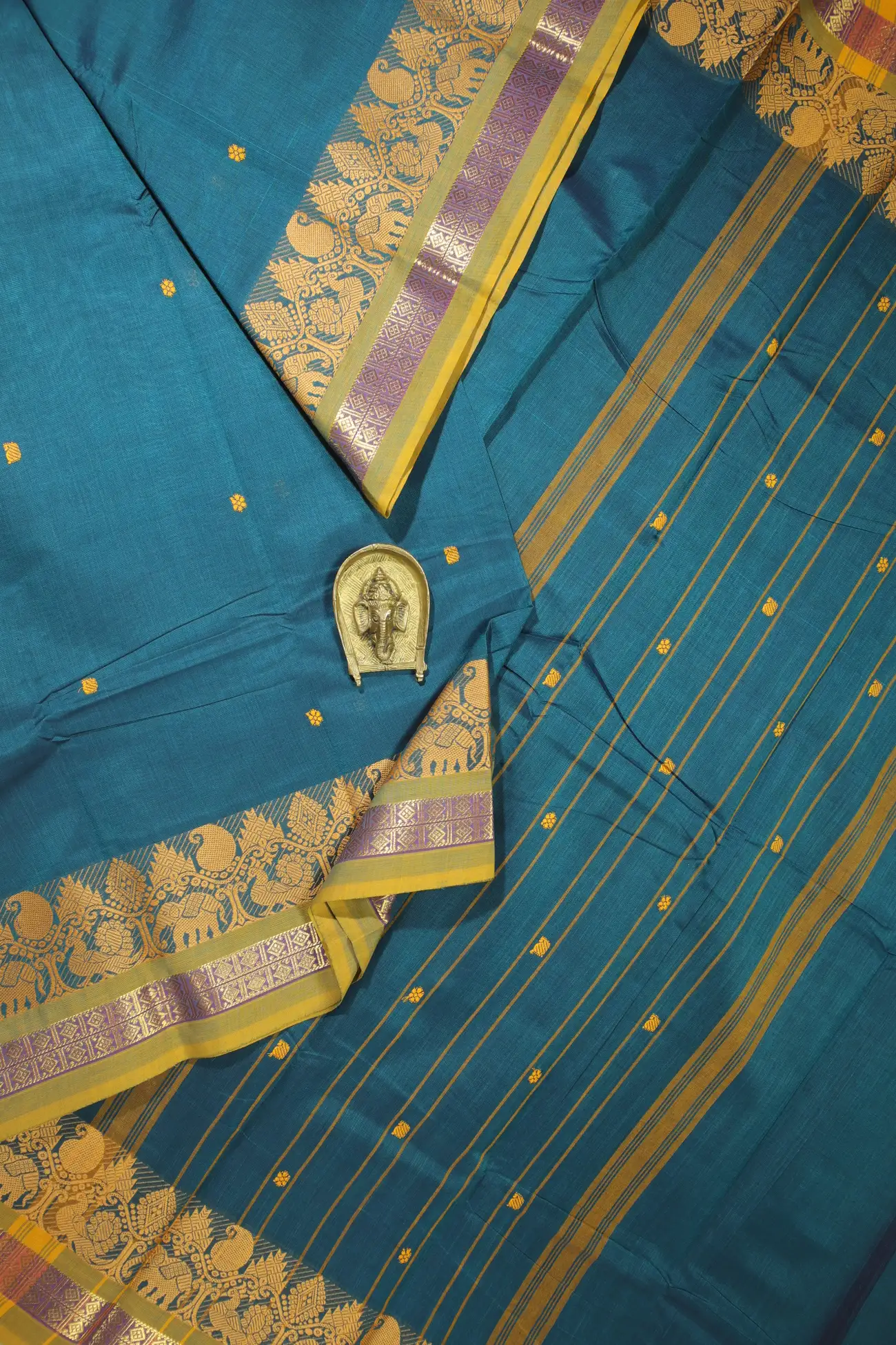 teal-elephant-mango-kundavai-saree-kun000057-a