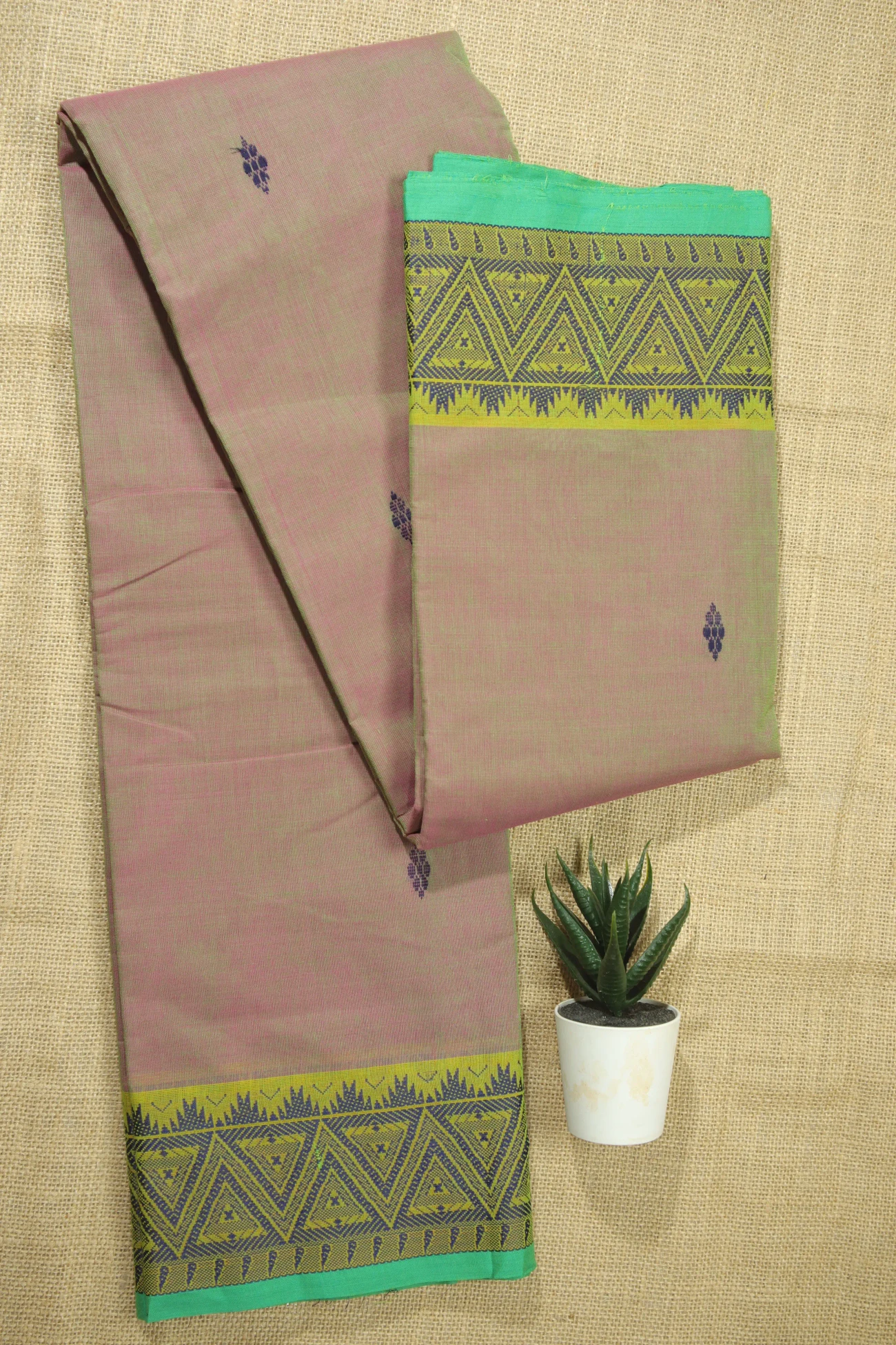 thistle-zigzag-thalampoo-reku-butta-saree-bs001980-a