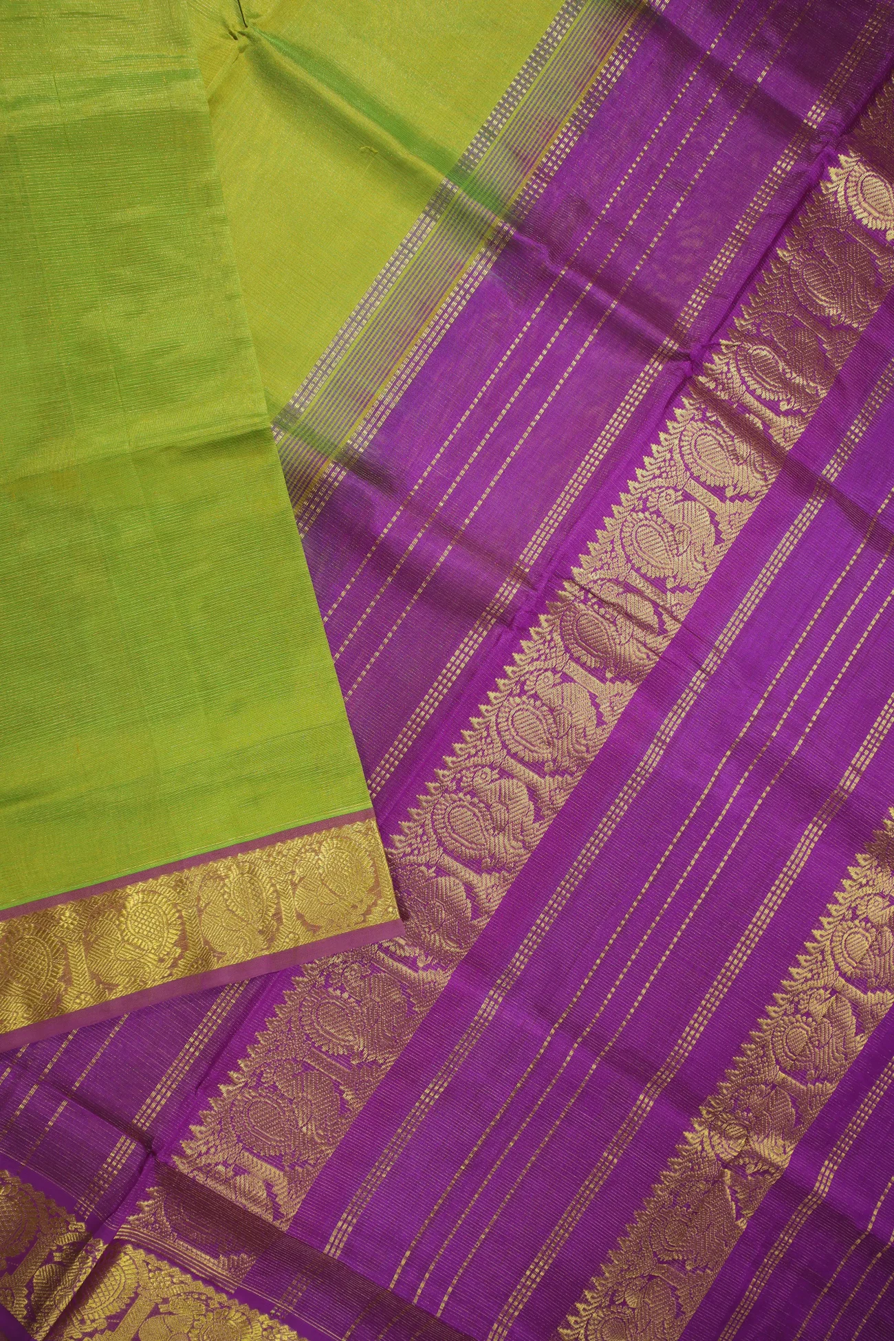 green-vaira-oosi-diamond-needle-kanchi-silk-cotton-saree-sc002862-e