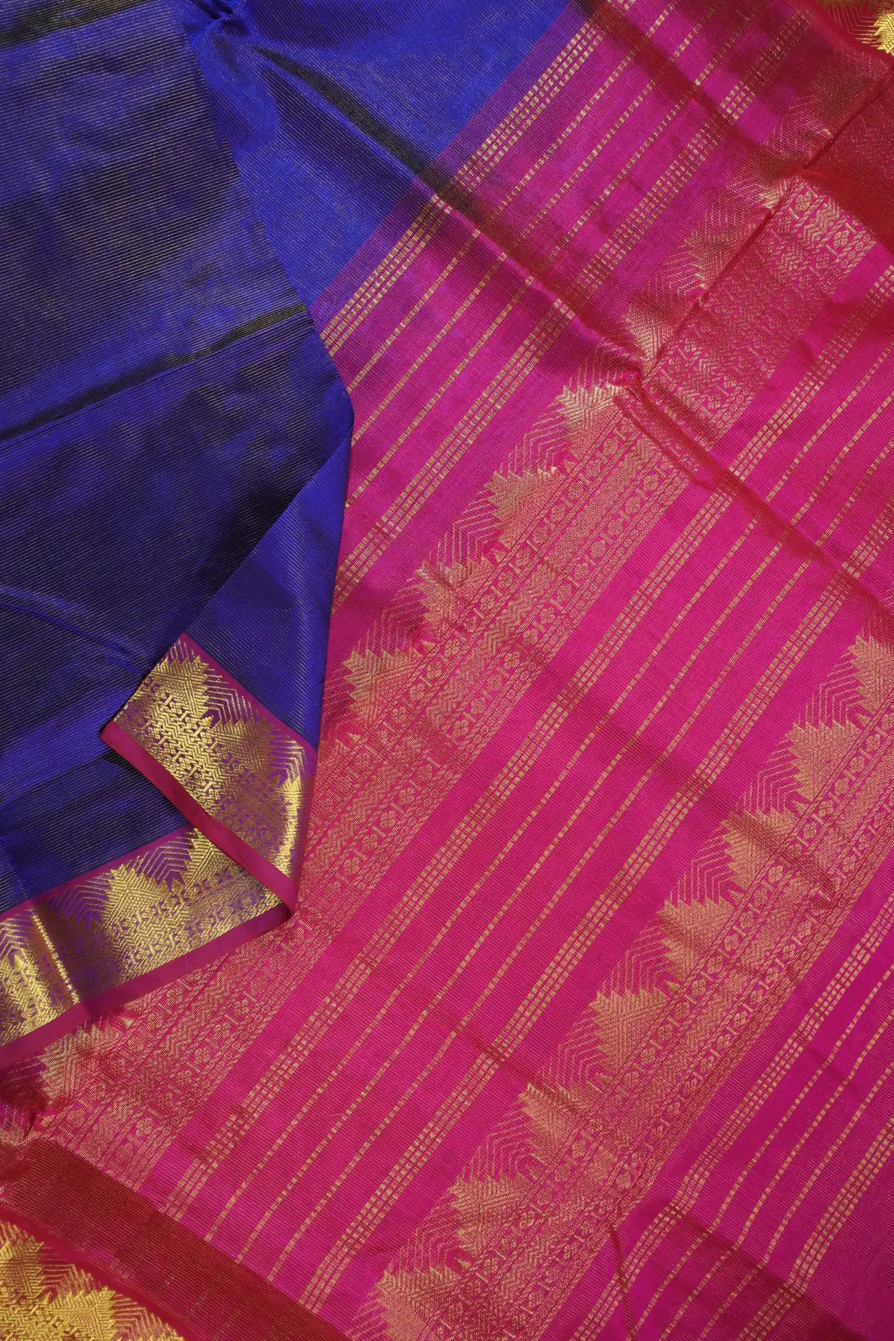 blue-vaira-oosi-diamond-needle-kanchi-silk-cotton-saree-sc002857-b