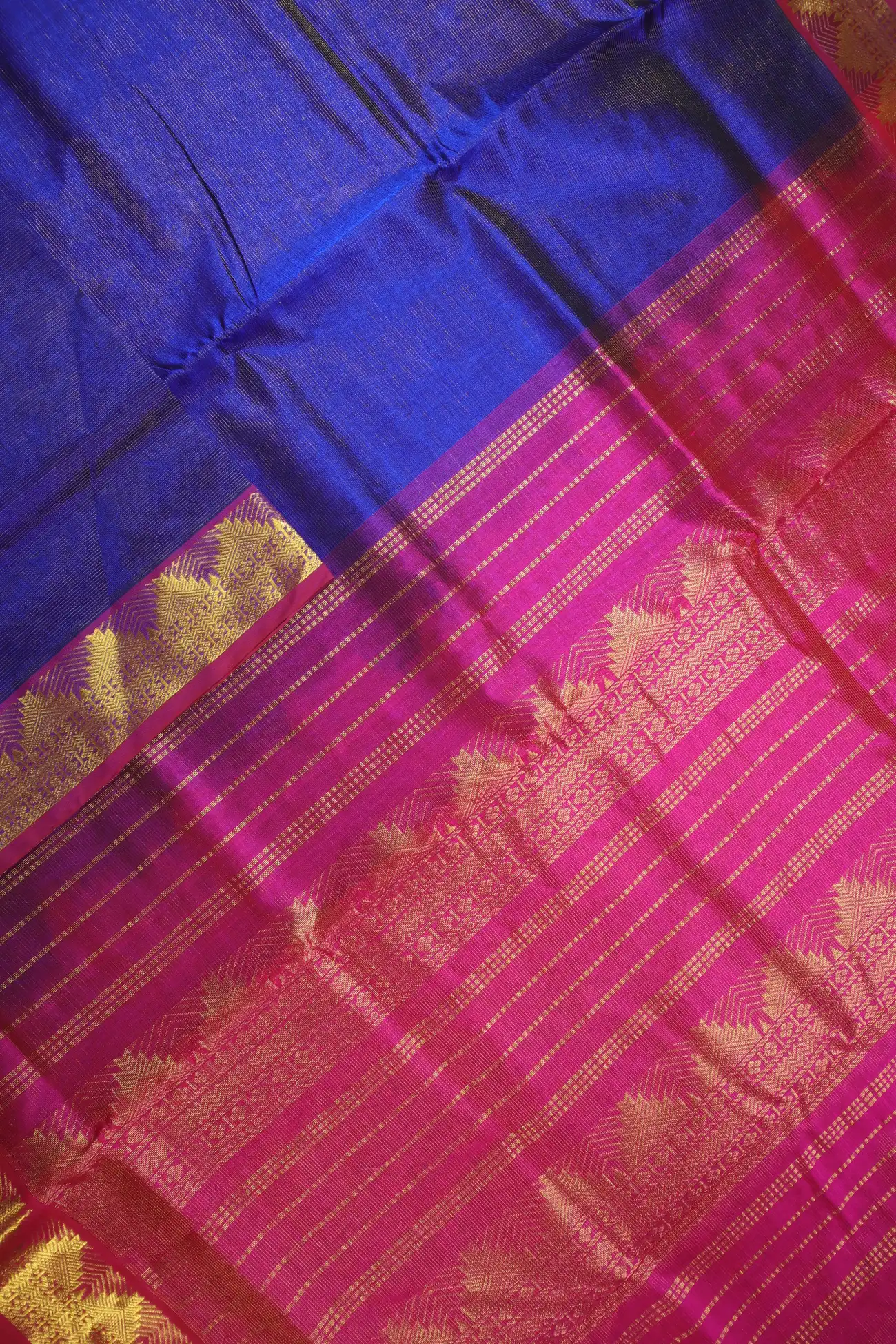 blue-vaira-oosi-diamond-needle-kanchi-silk-cotton-saree-sc002857-e