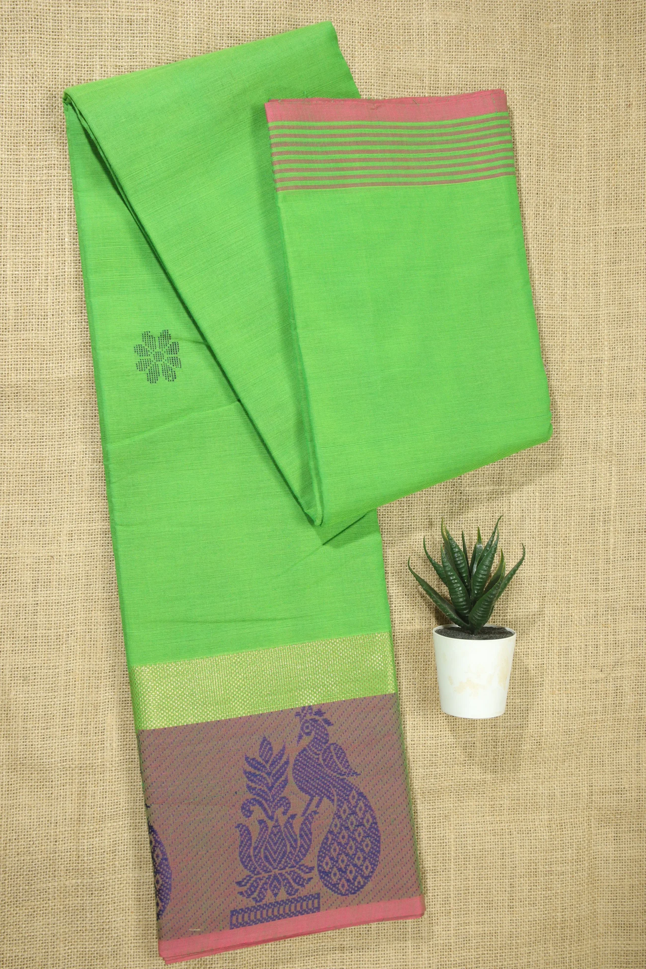 green-peacock-grand-border-saree-gb000521-a