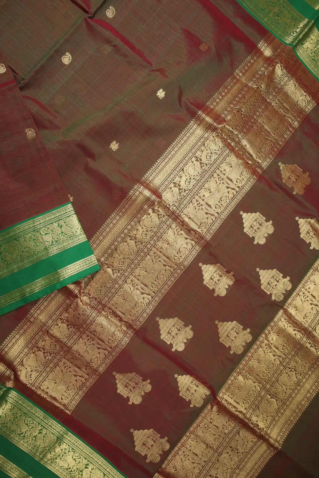 olive-peacock-mango-kanchi-silk-cotton-saree-sc002828-b