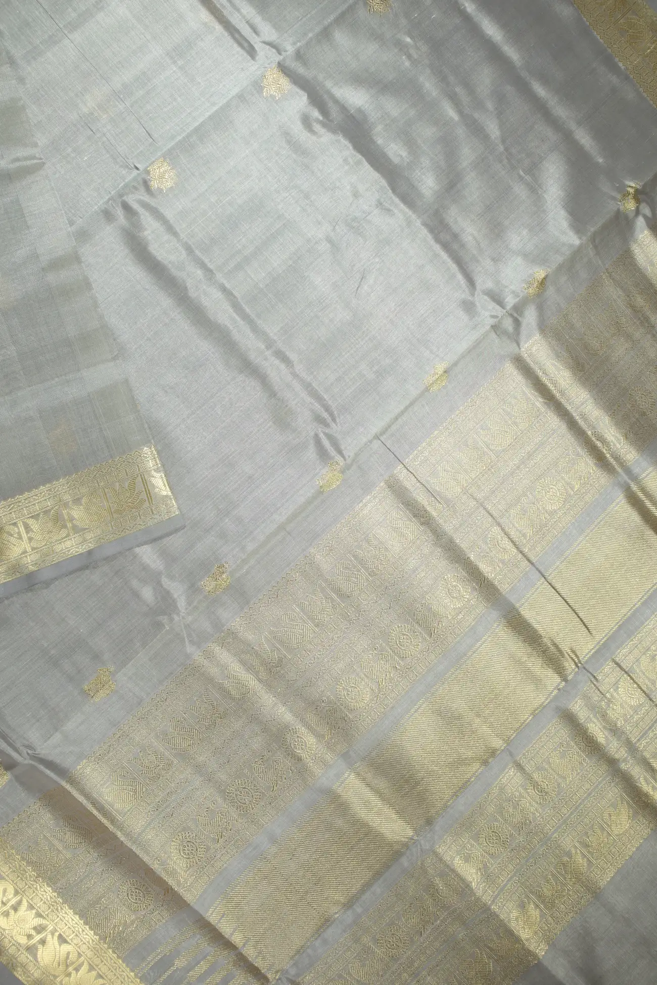 gray-cow-kanchi-silk-cotton-saree-sc002823-b