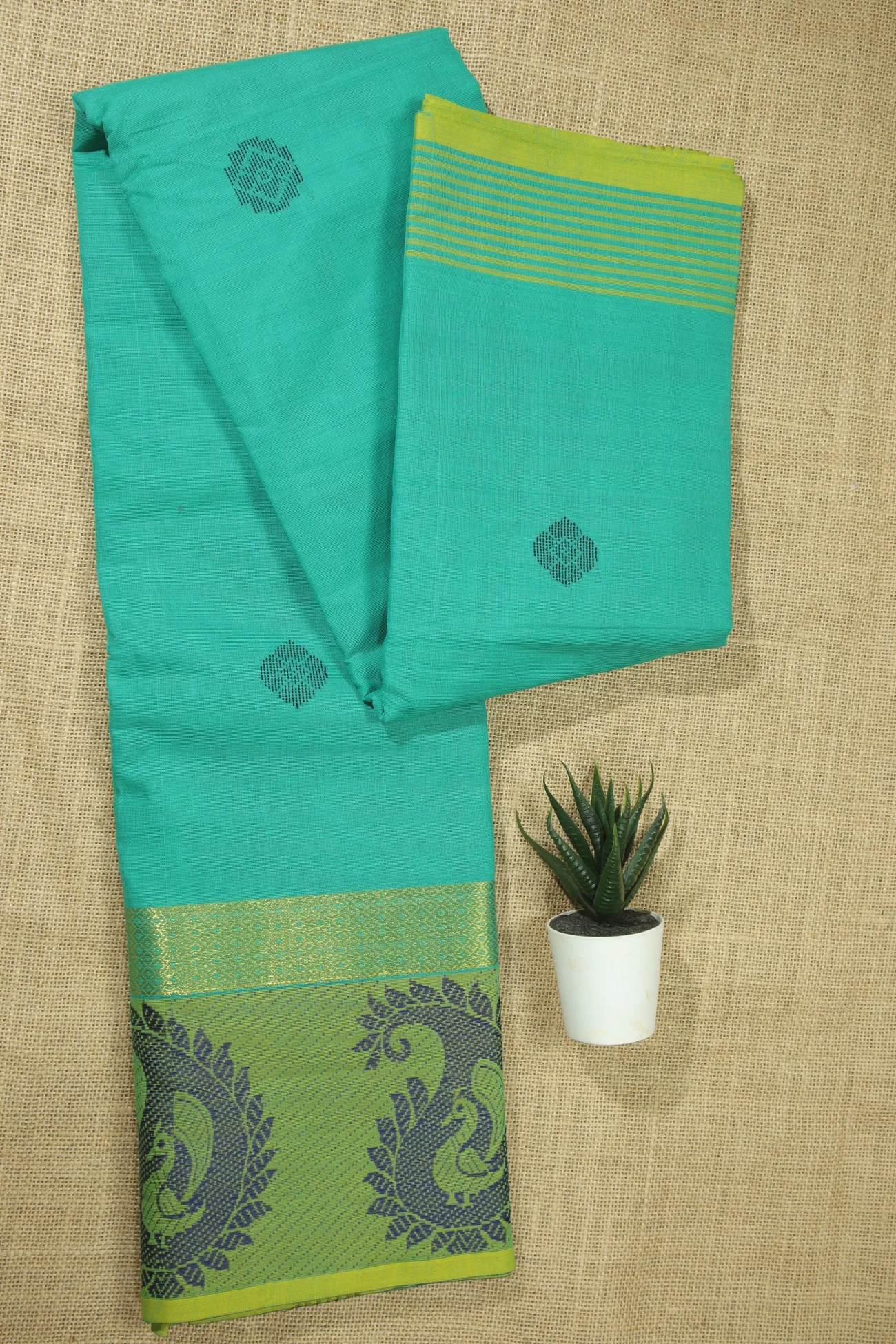 teal-peacock-mango-grand-border-saree-gb000517-a