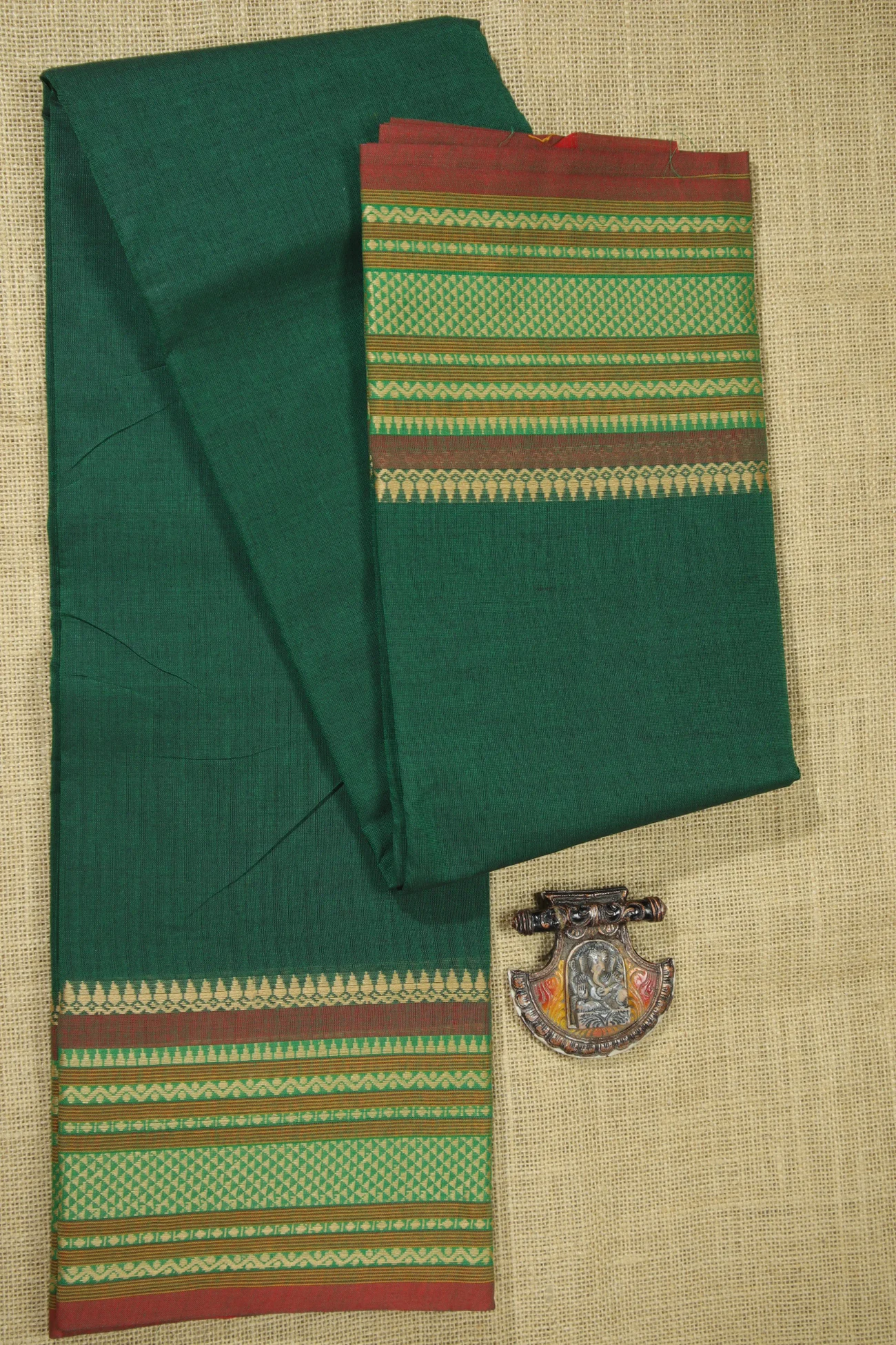 dark-green-ruthratcham-temple-malarkodi-saree-mk007894-a