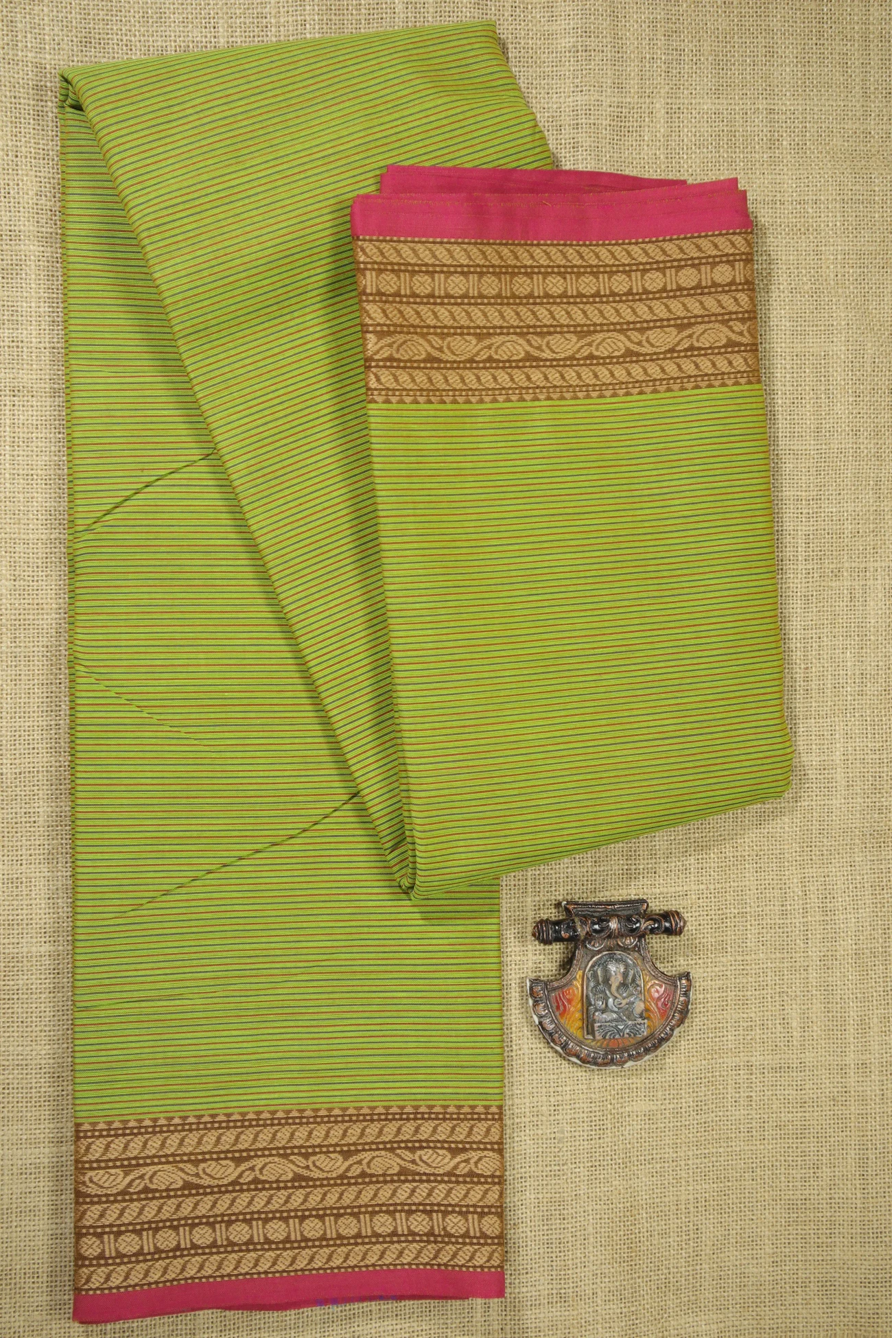 light-green-ruthratcham-malarkodi-saree-mk007902-a