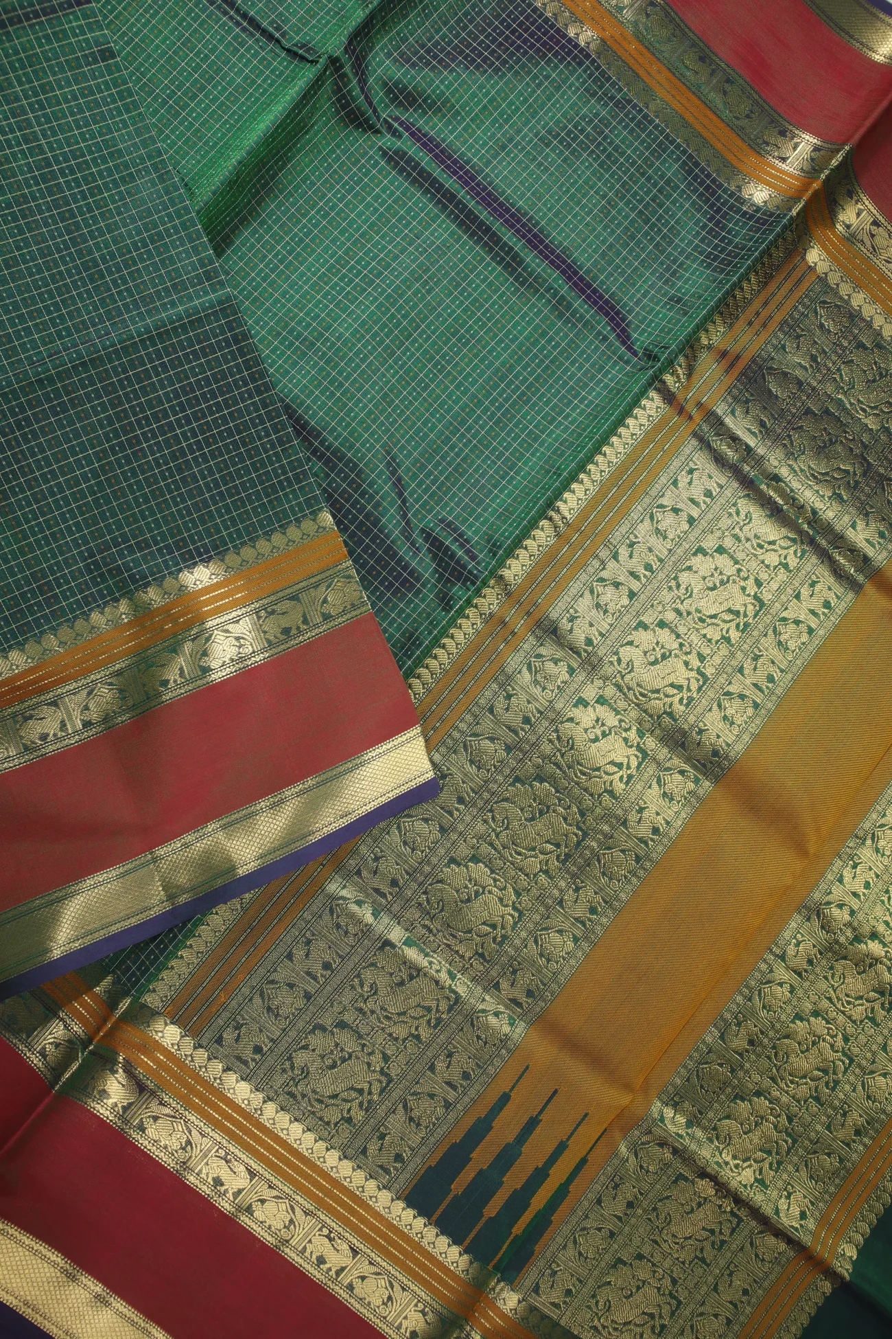 dark-green-laksha-deepam-kanchi-silk-cotton-saree-sc002852-b