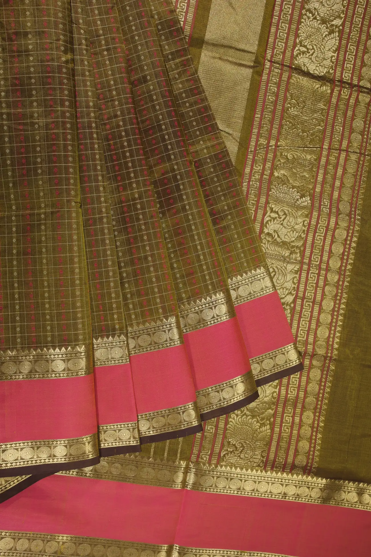 olive-laksha-deepam-kanchi-silk-cotton-saree-sc002841-a