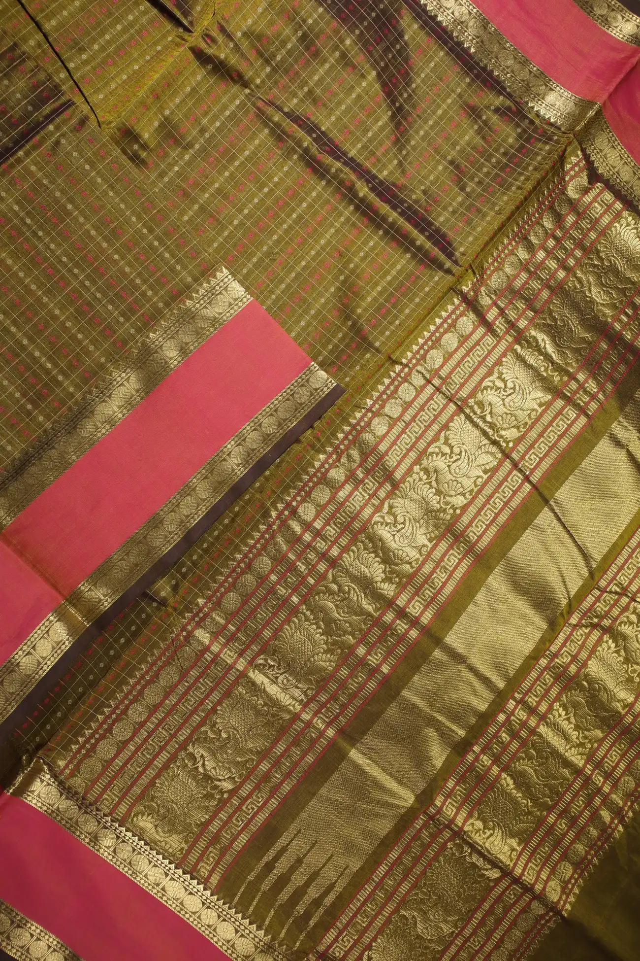 olive-laksha-deepam-kanchi-silk-cotton-saree-sc002841-b