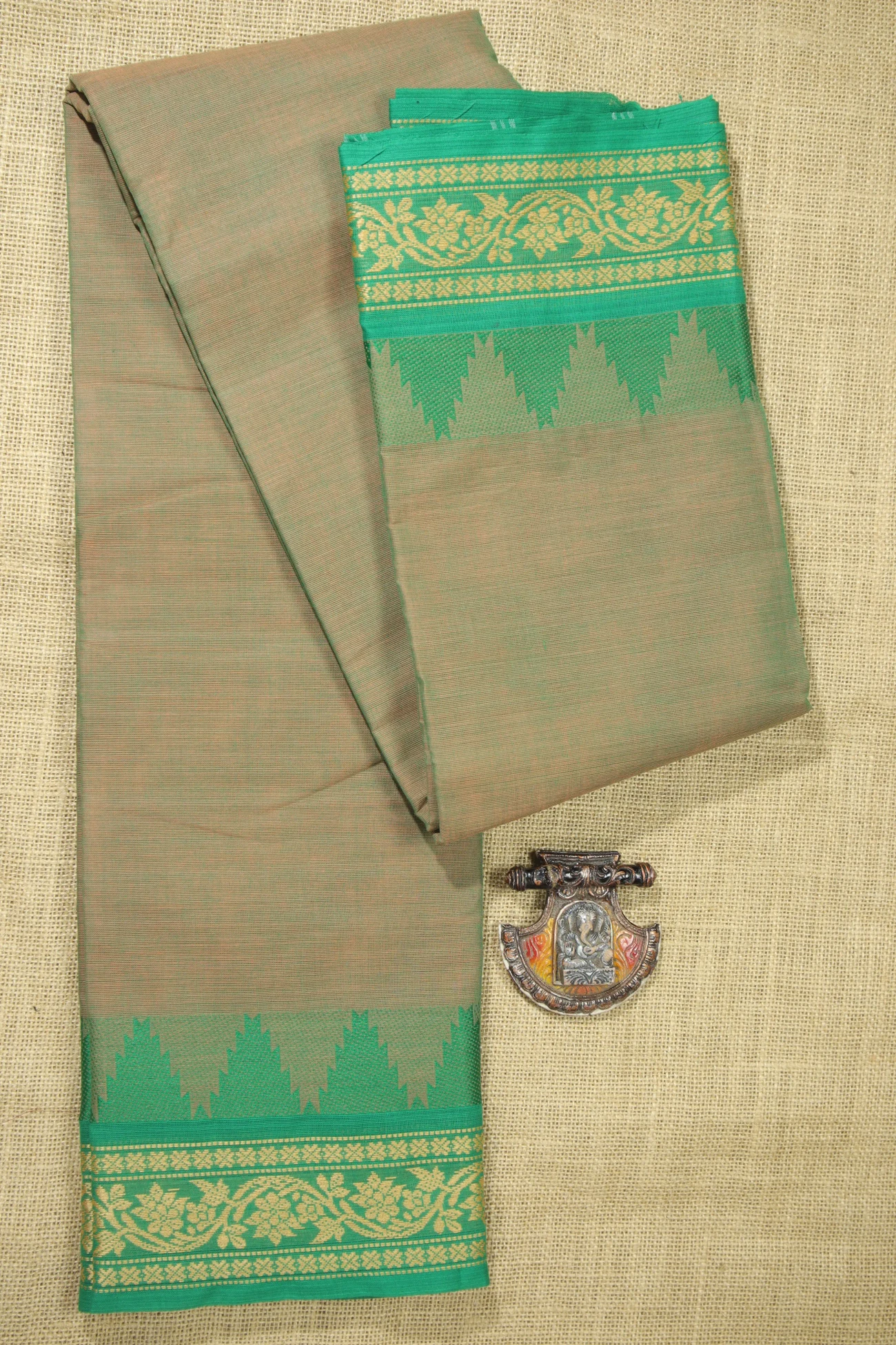 tan-flower-temple-malarkodi-saree-mk007946-a