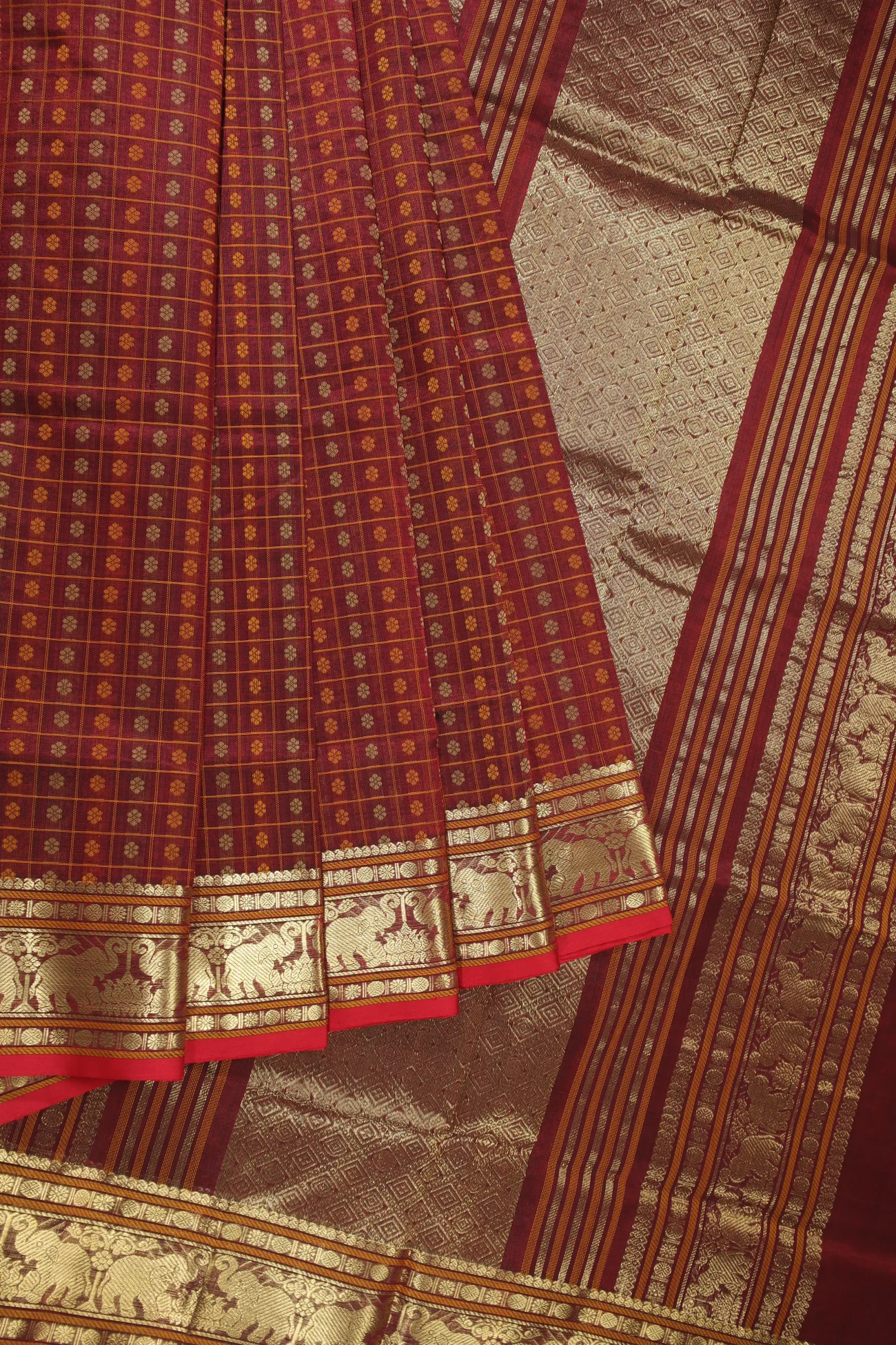 dark-maroon-thousand-1000-butta-kanchi-silk-cotton-saree-sc002846-a