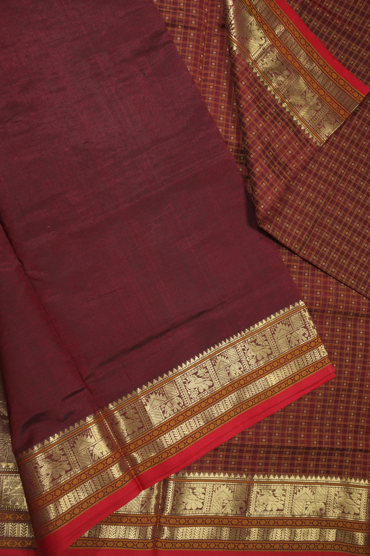 dark-maroon-laksha-deepam-kanchi-silk-cotton-saree-sc002845-e