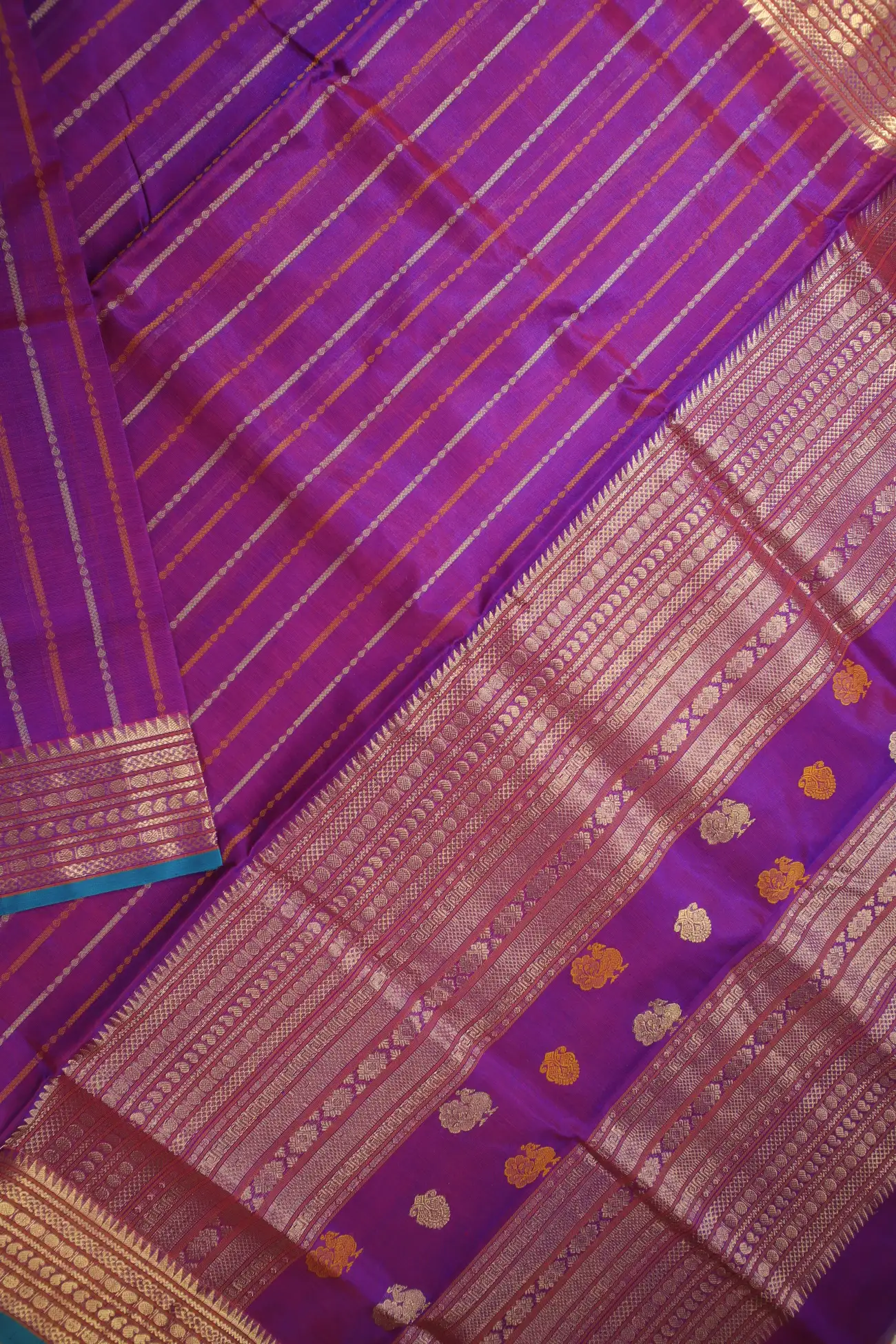 magenta-thoranam-kanchi-silk-cotton-saree-sc002831-b