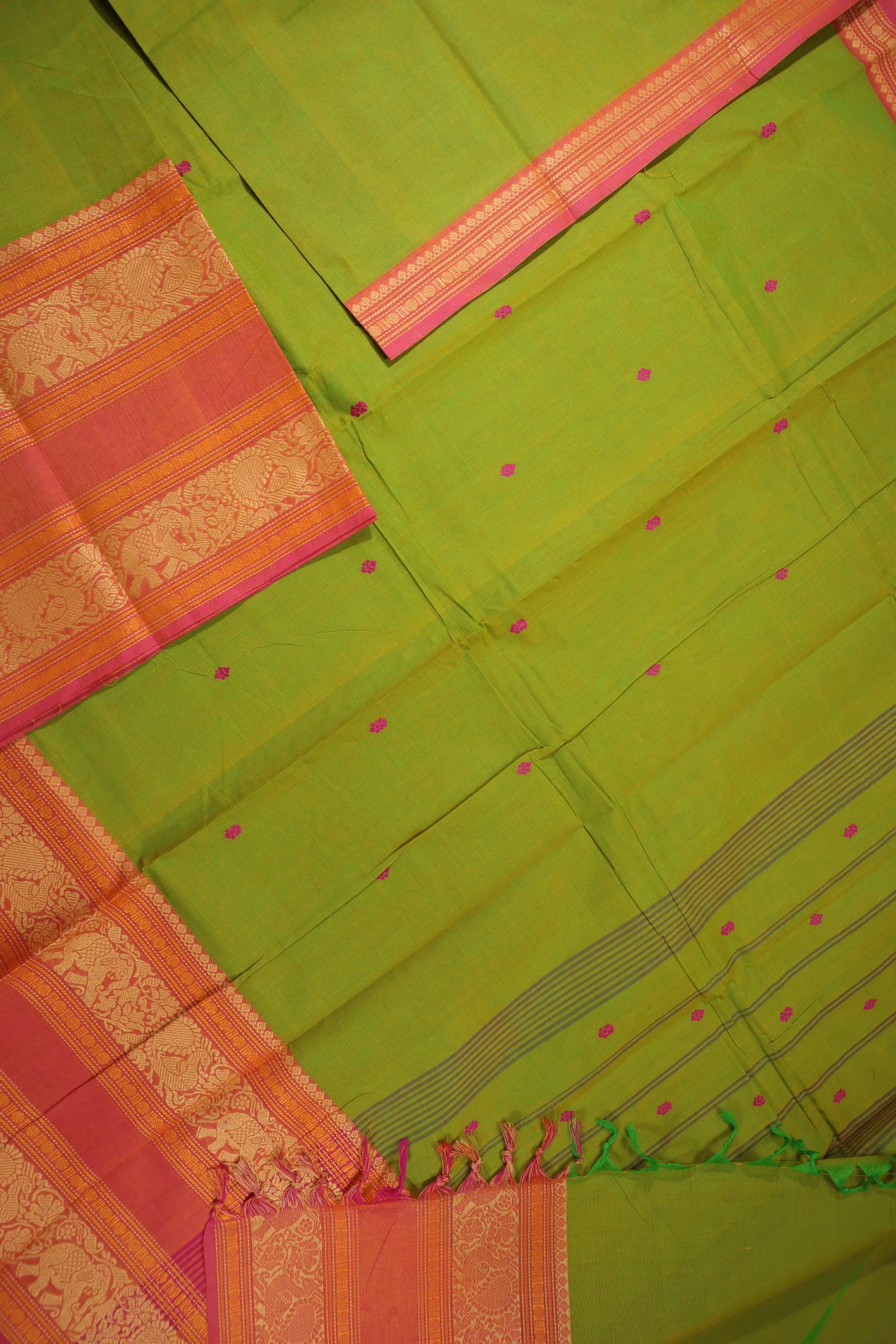 green-yellow-elephant-peacock-grand-chettinad-saree-gc001815-b