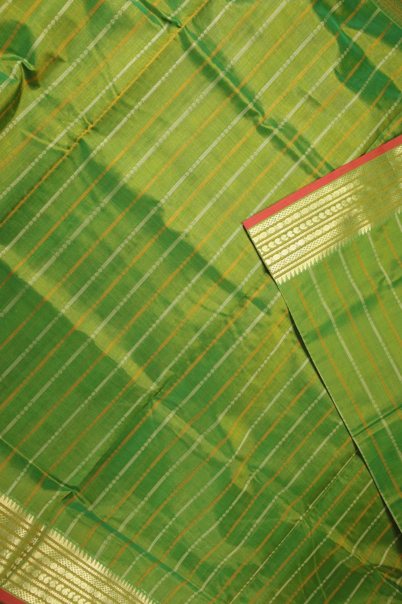 dark-green-thoranam-kanchi-silk-cotton-saree-sc002833-d