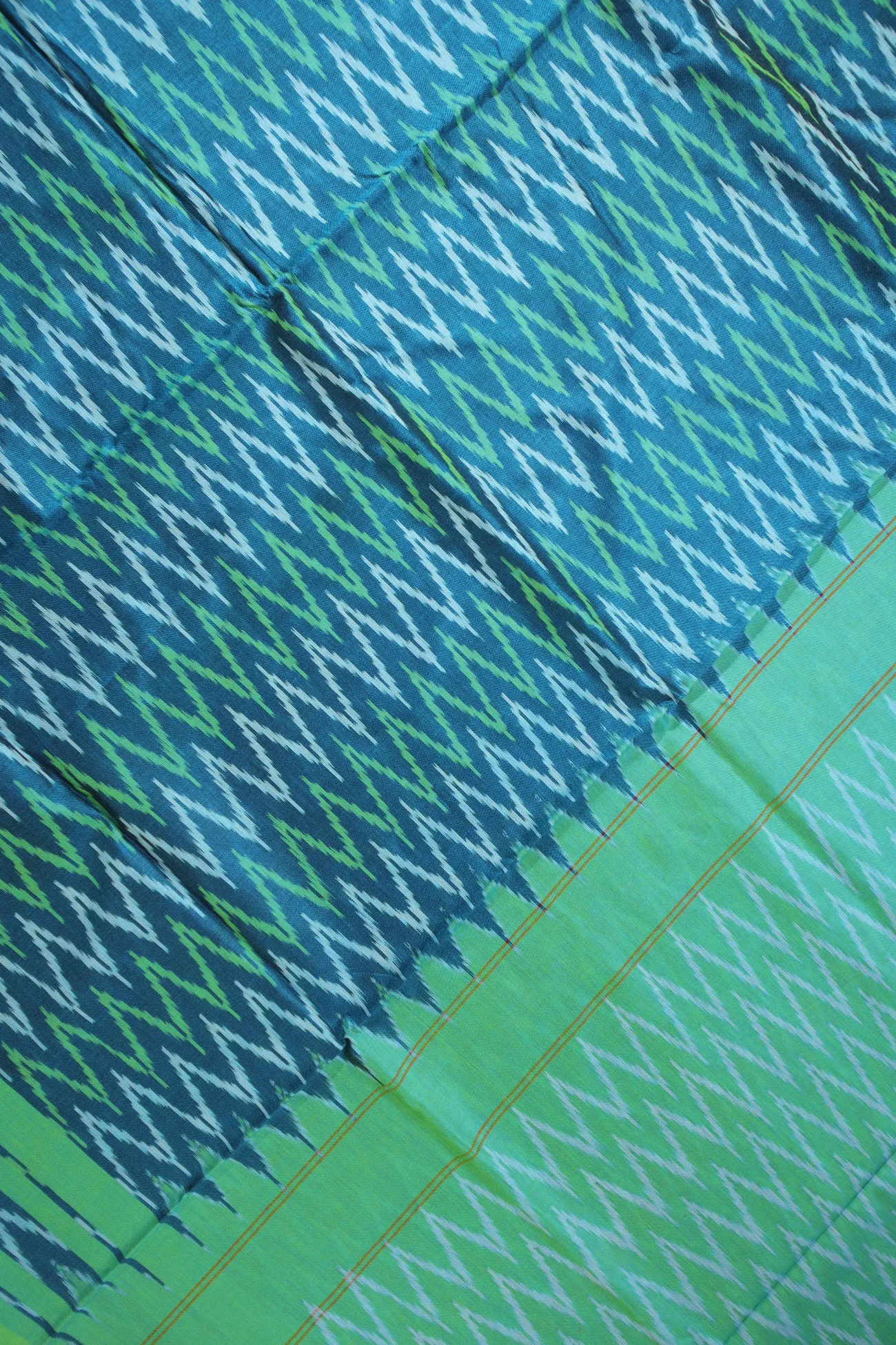 teal-zigzag-ikat-saree-is001345-b