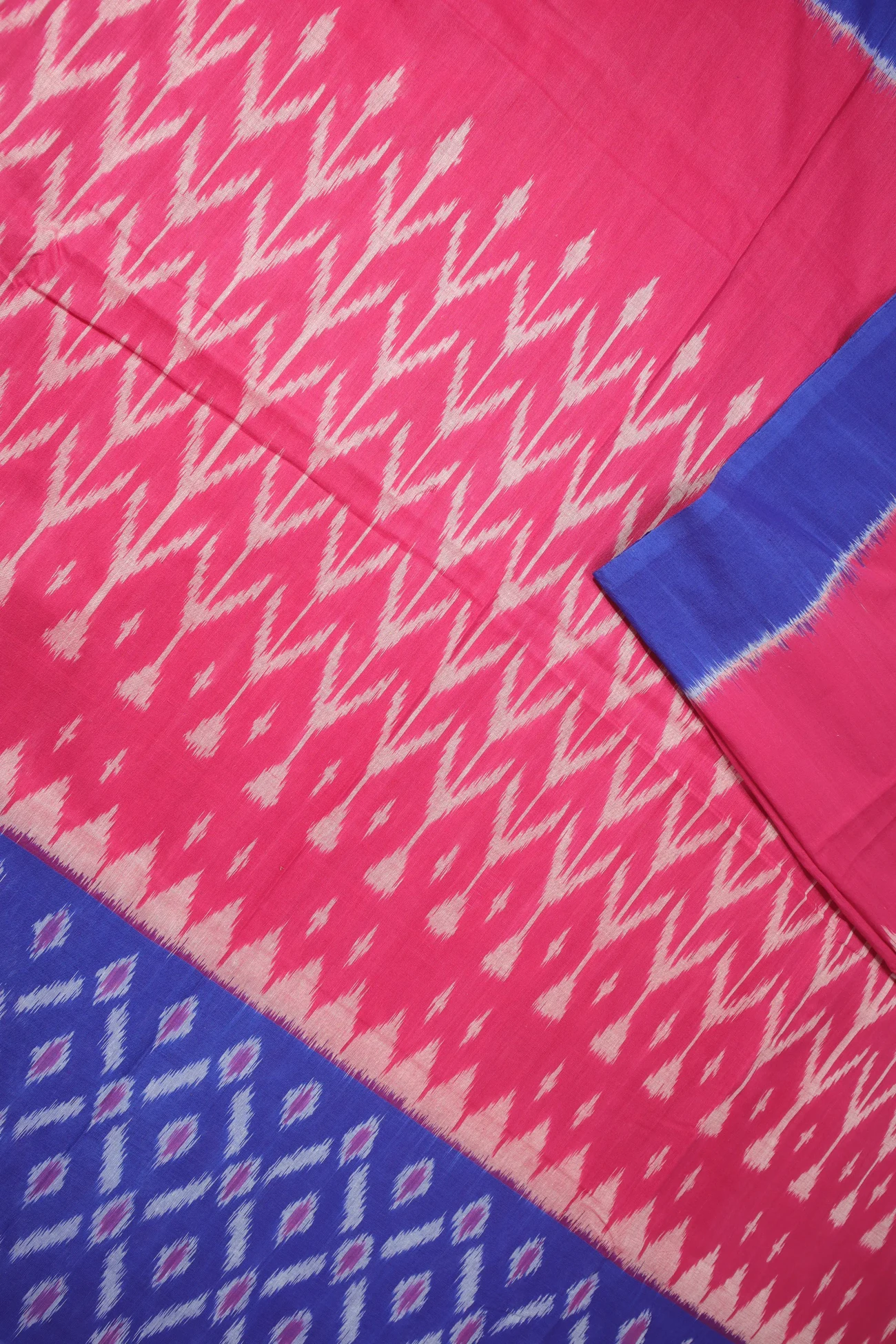 pink-ikat-ikat-saree-is001381-c