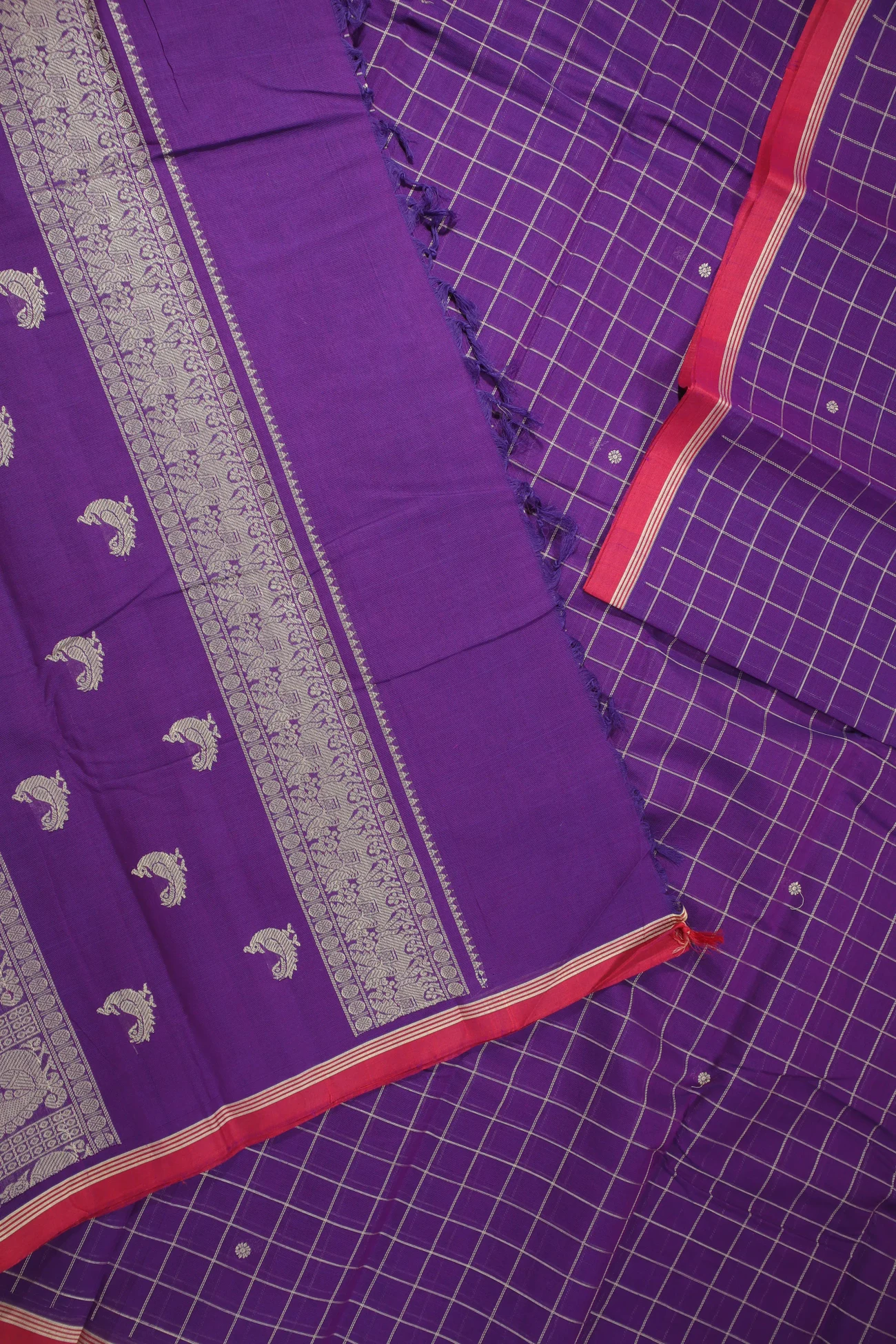 purple-checked-buttas-kanchi-cotton-saree-uu005356-d