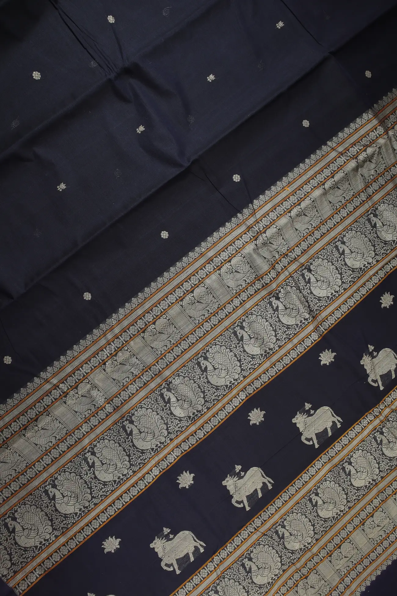 navy-cow-peacock-kanchi-cotton-saree-uu005353-b